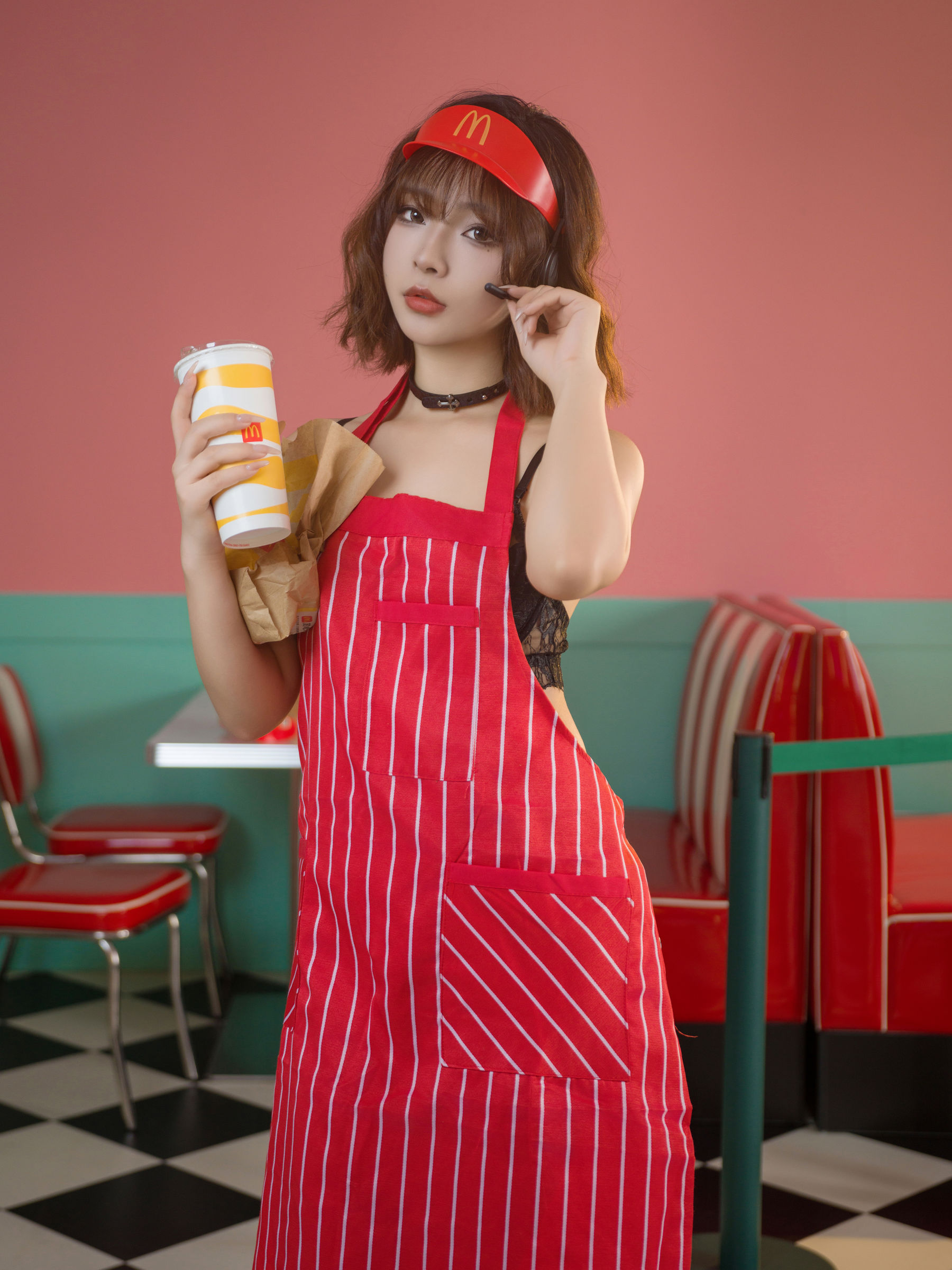 yuuhui玉汇 - 麦当劳的女服务员 - 1