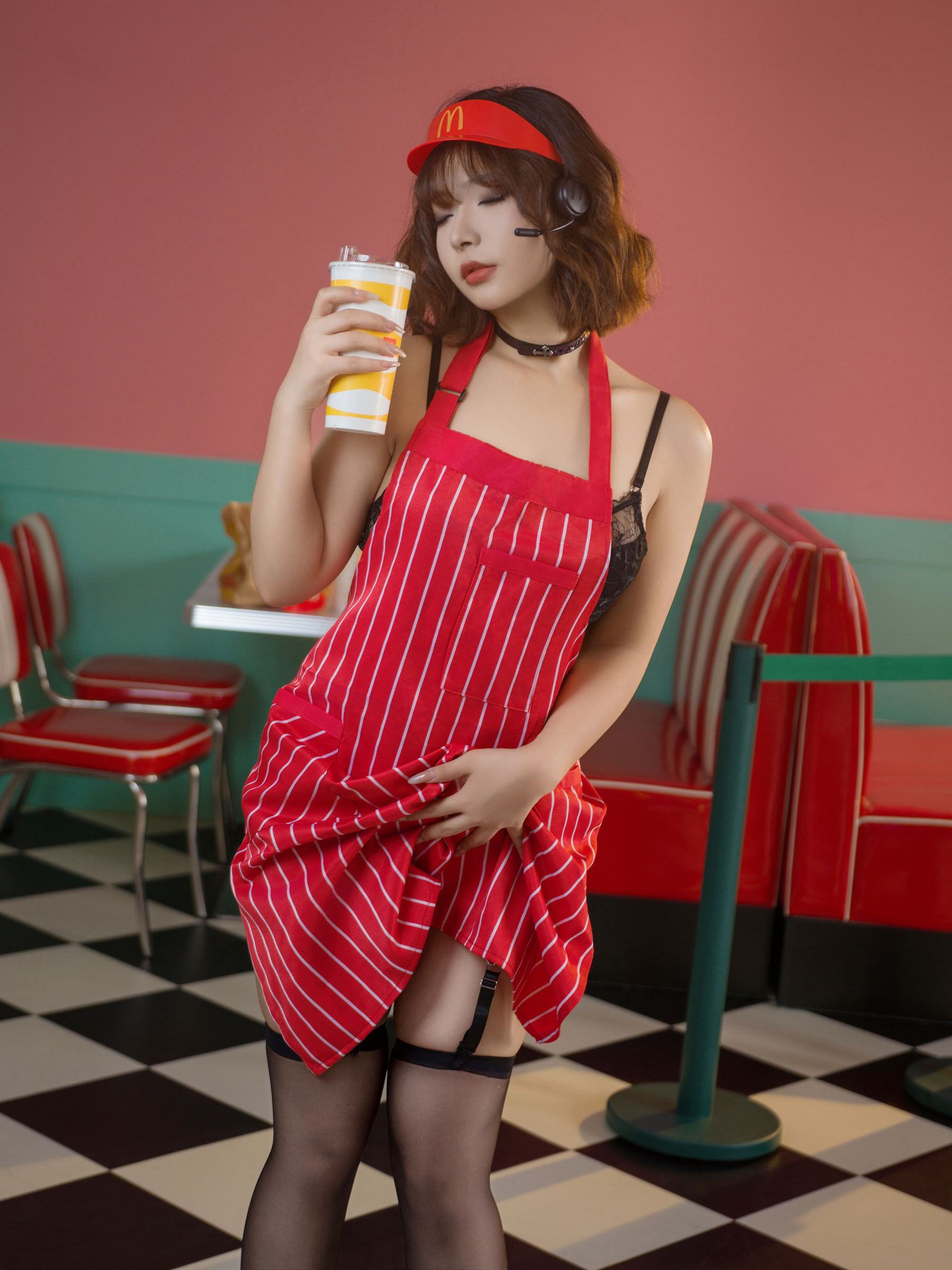 yuuhui玉汇 - 麦当劳的女服务员 - 1