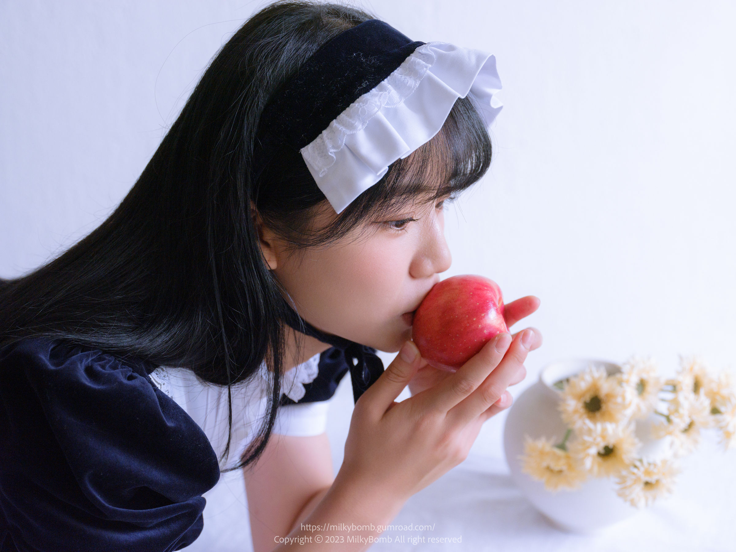 [MilkyBomb] Yui - No.005 Maid
