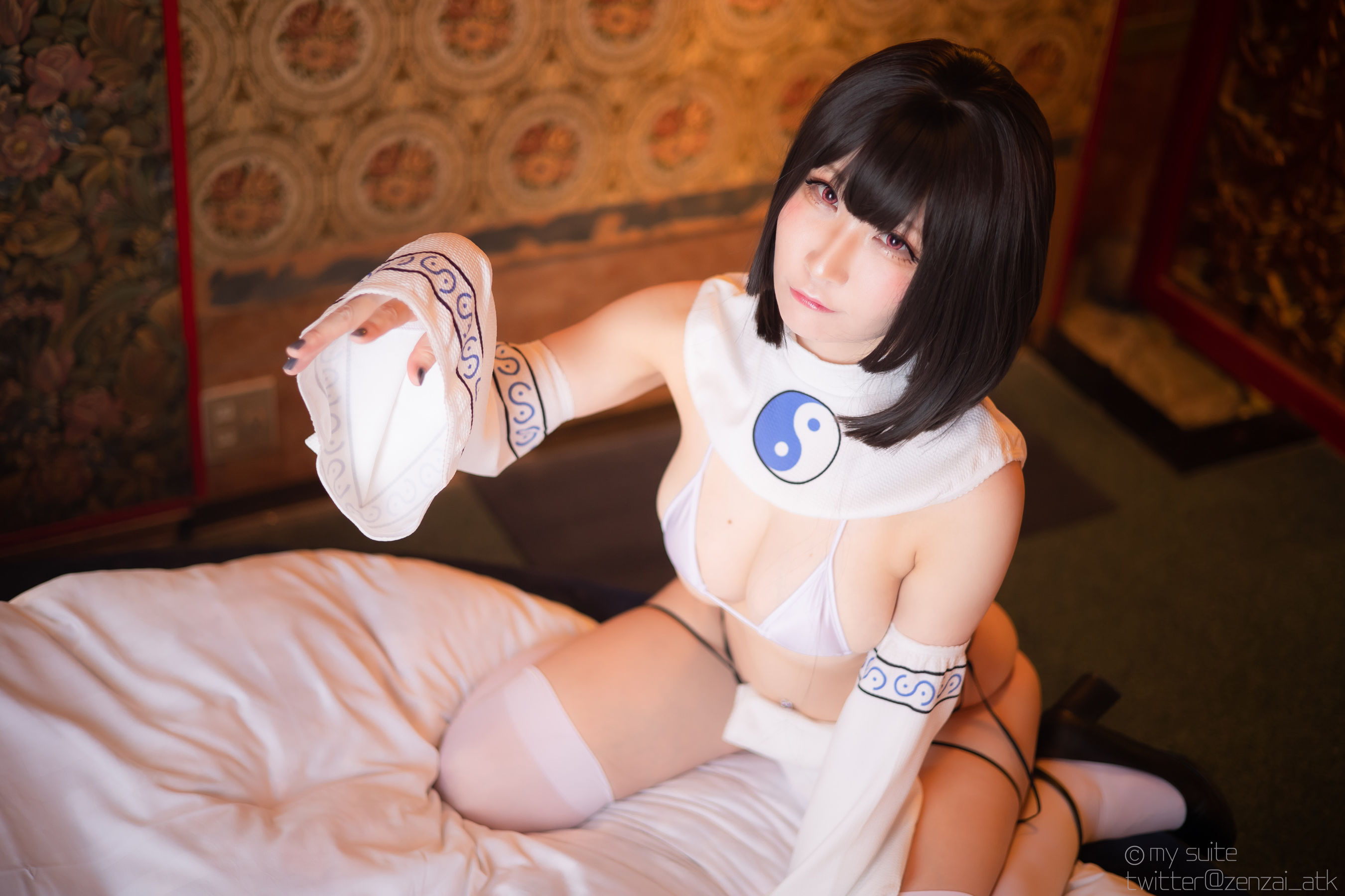 [my suite] Atsuki あつき - SUITE B-Tough (White Ver.)  Vol.1