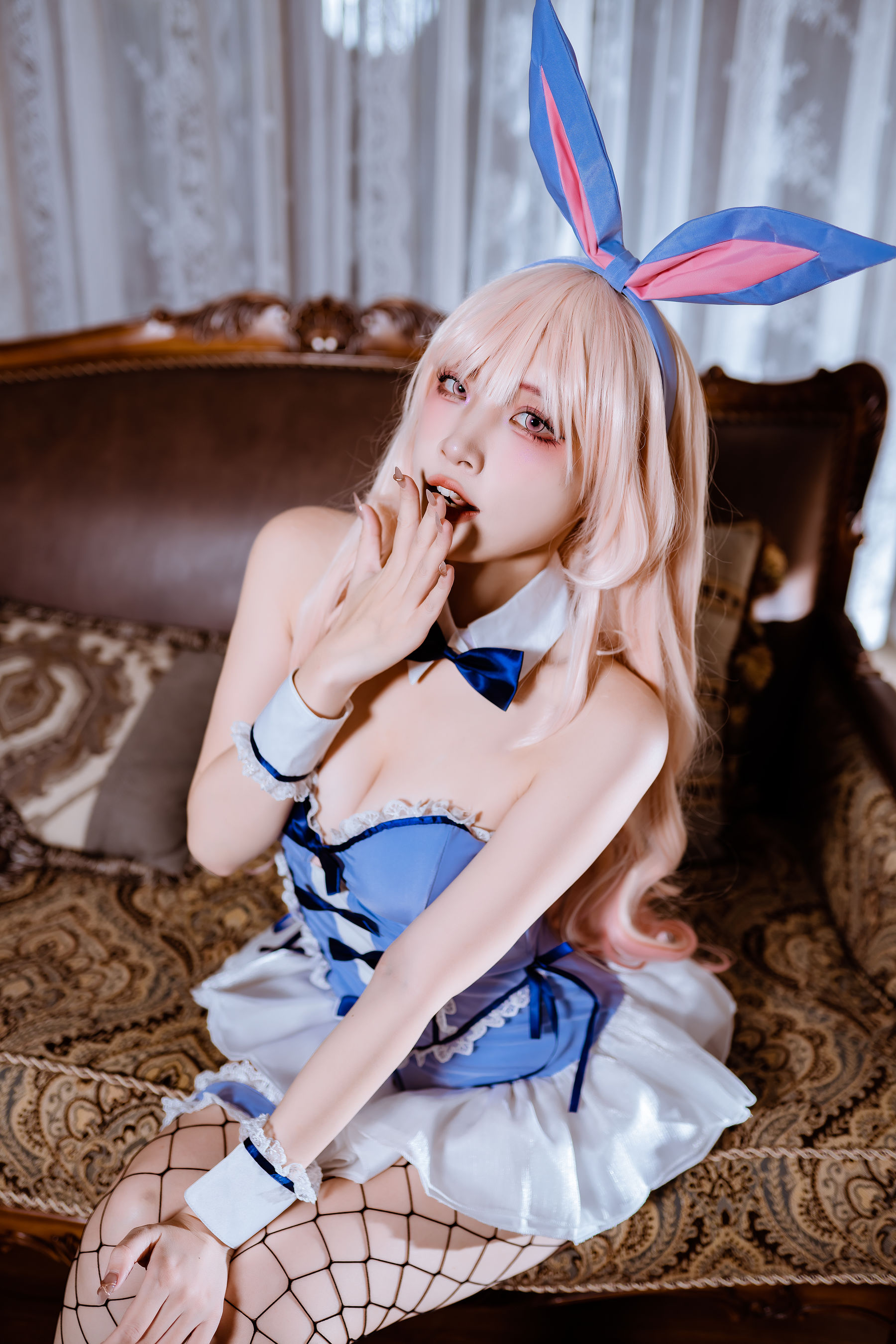 人气Coser 二佐Nisa - 海梦 蓝色兔女郎