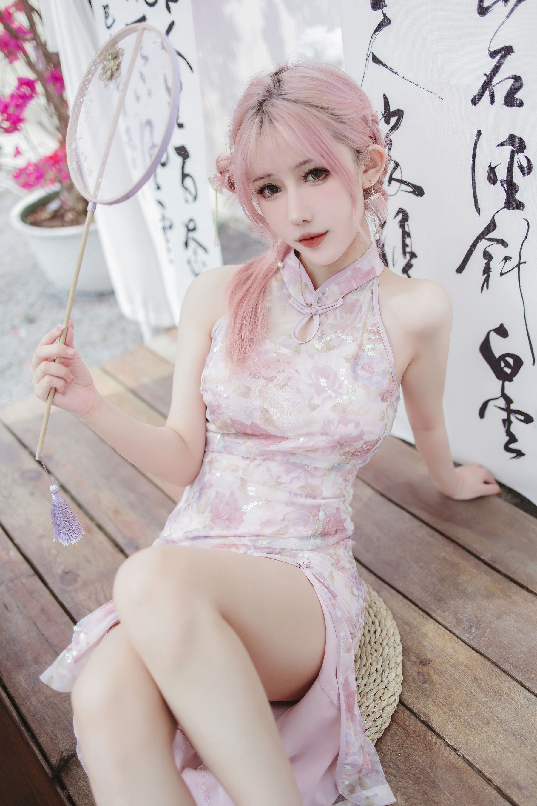 仙女月 - 粉色旗袍
