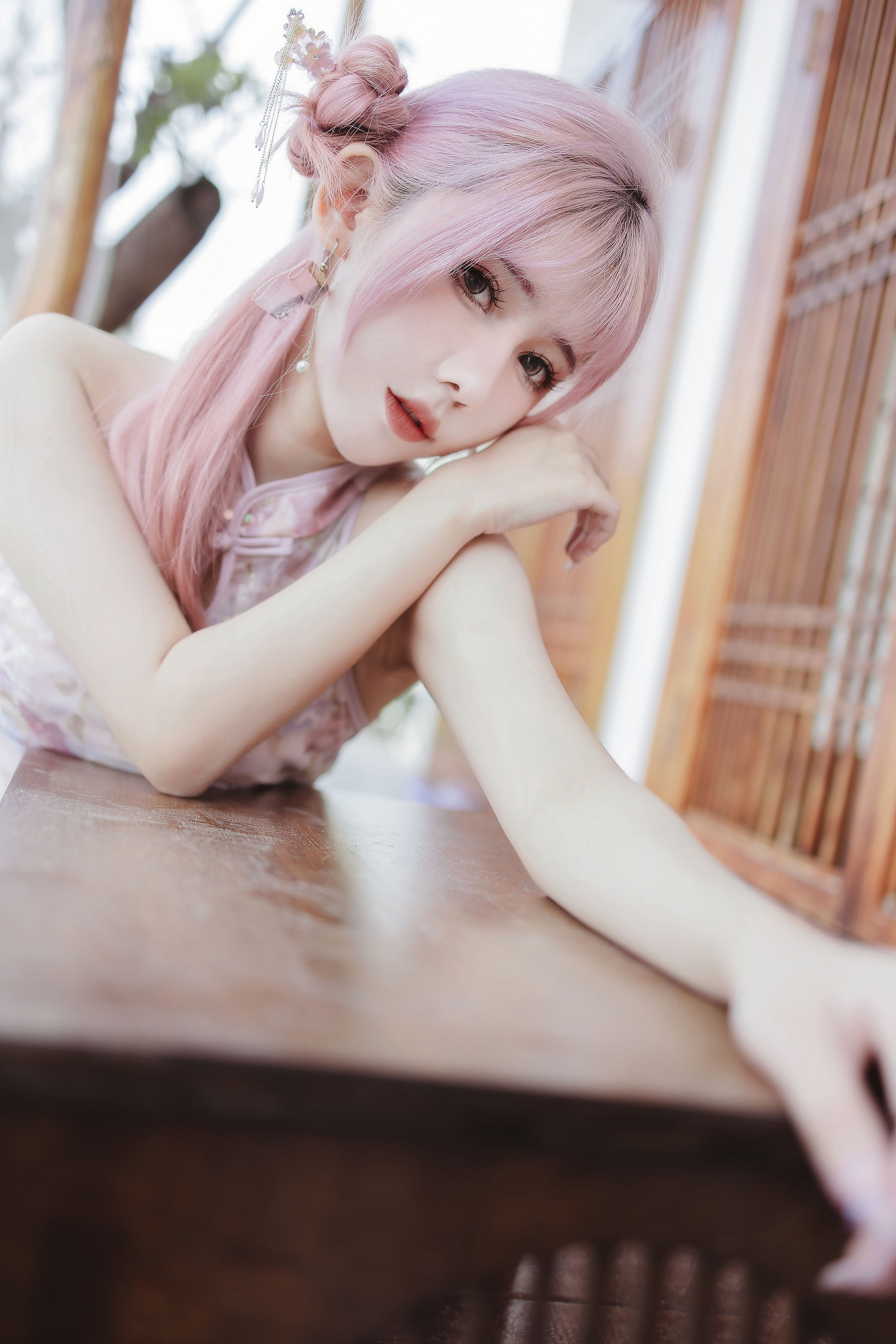 仙女月 - 粉色旗袍