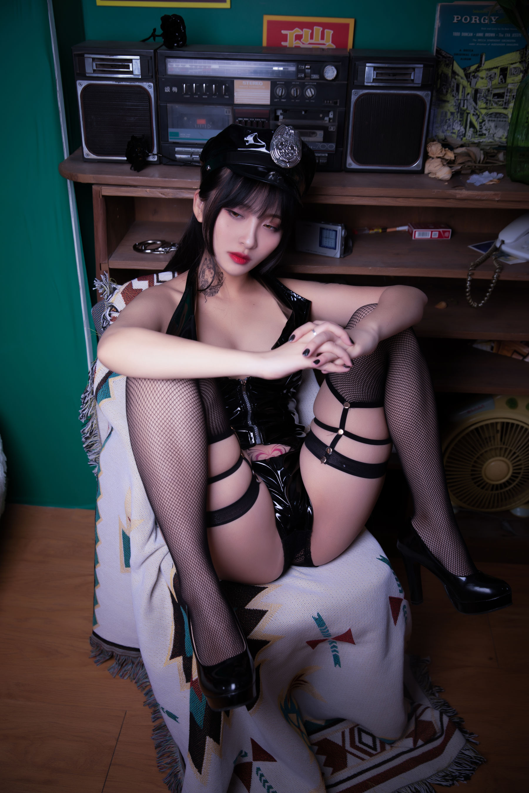 动漫博主洛璃LoLiSAMA - 小女J