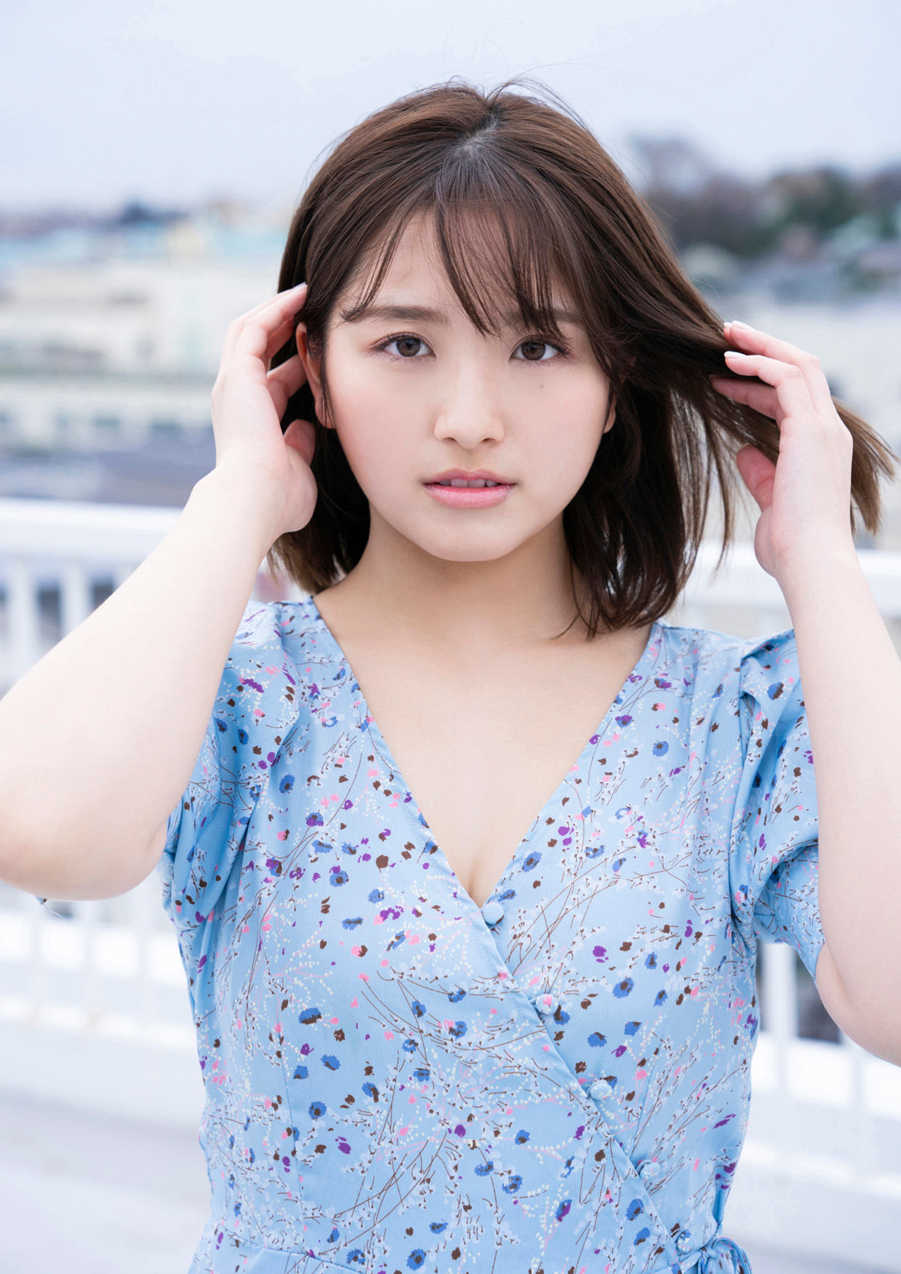 大和田南那「こっち見て、なーにゃ。」