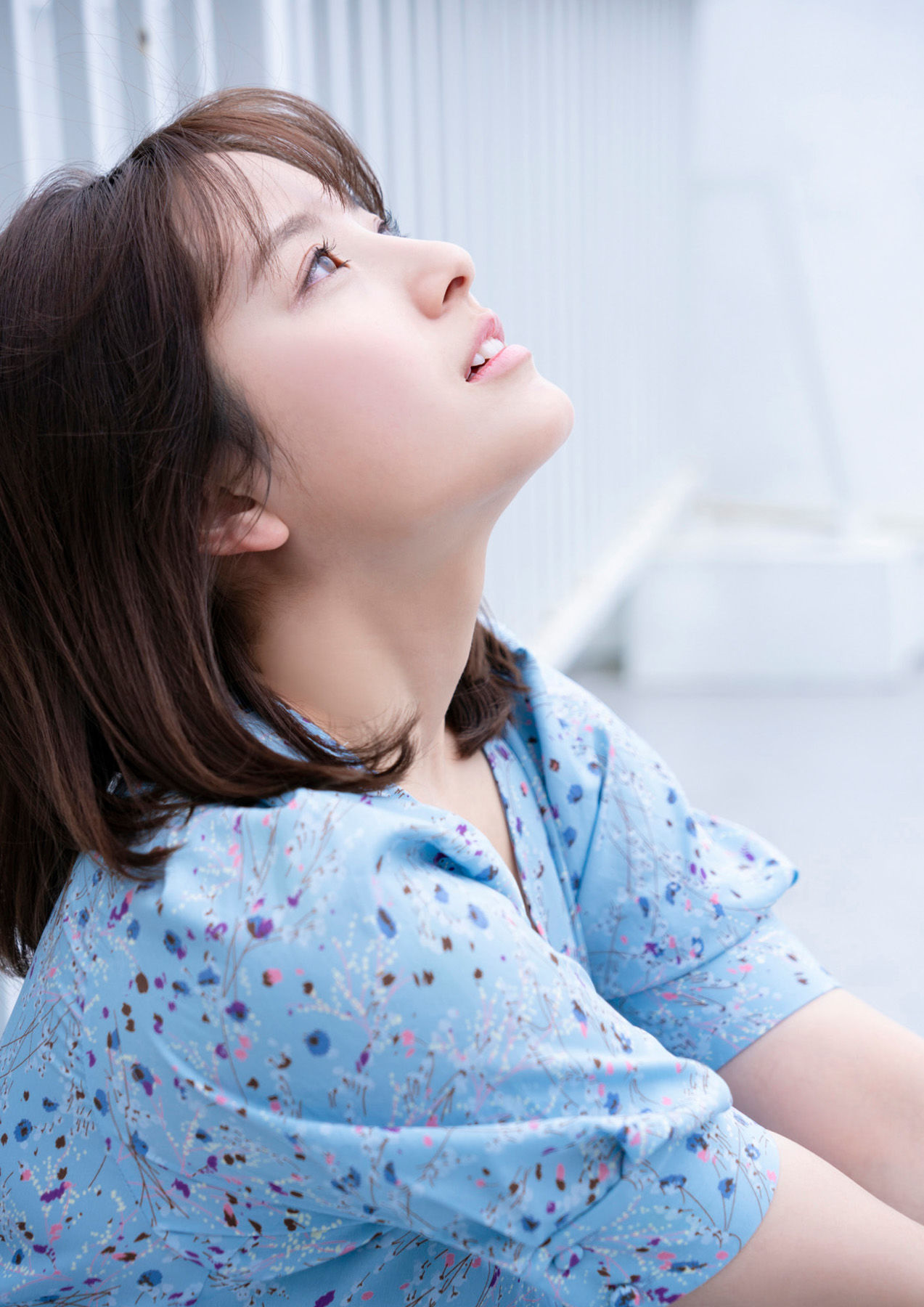 大和田南那「こっち見て、なーにゃ。」