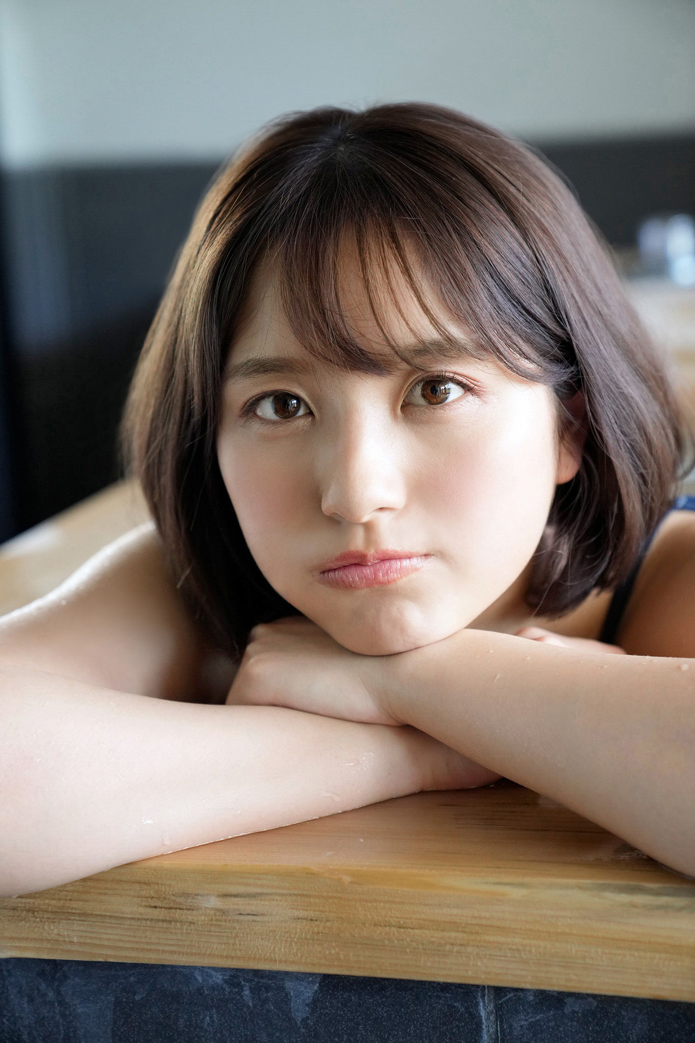大和田南那「微熱の唇」