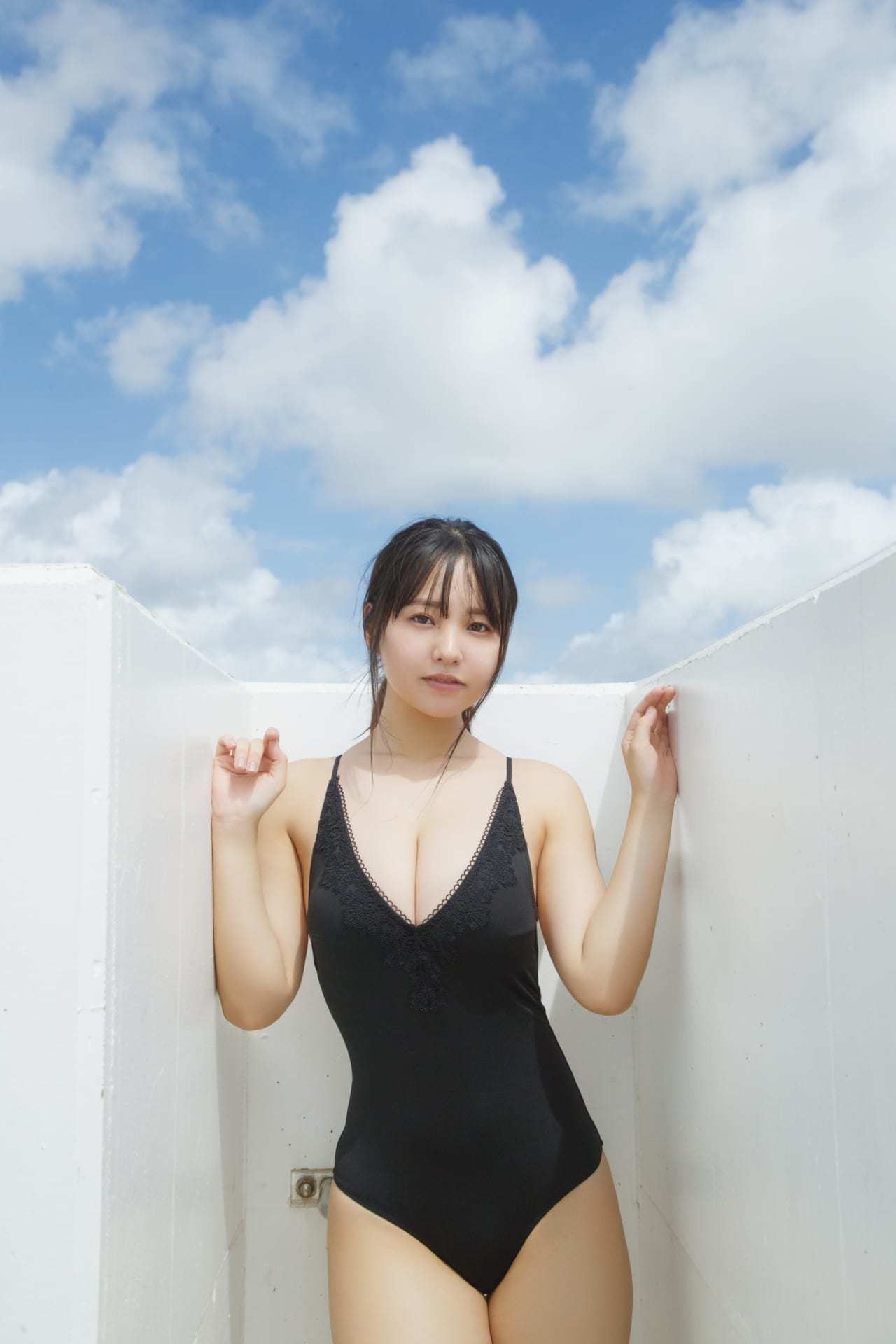 本郷柚巴 咲き誇れ。ずっと一緒だ