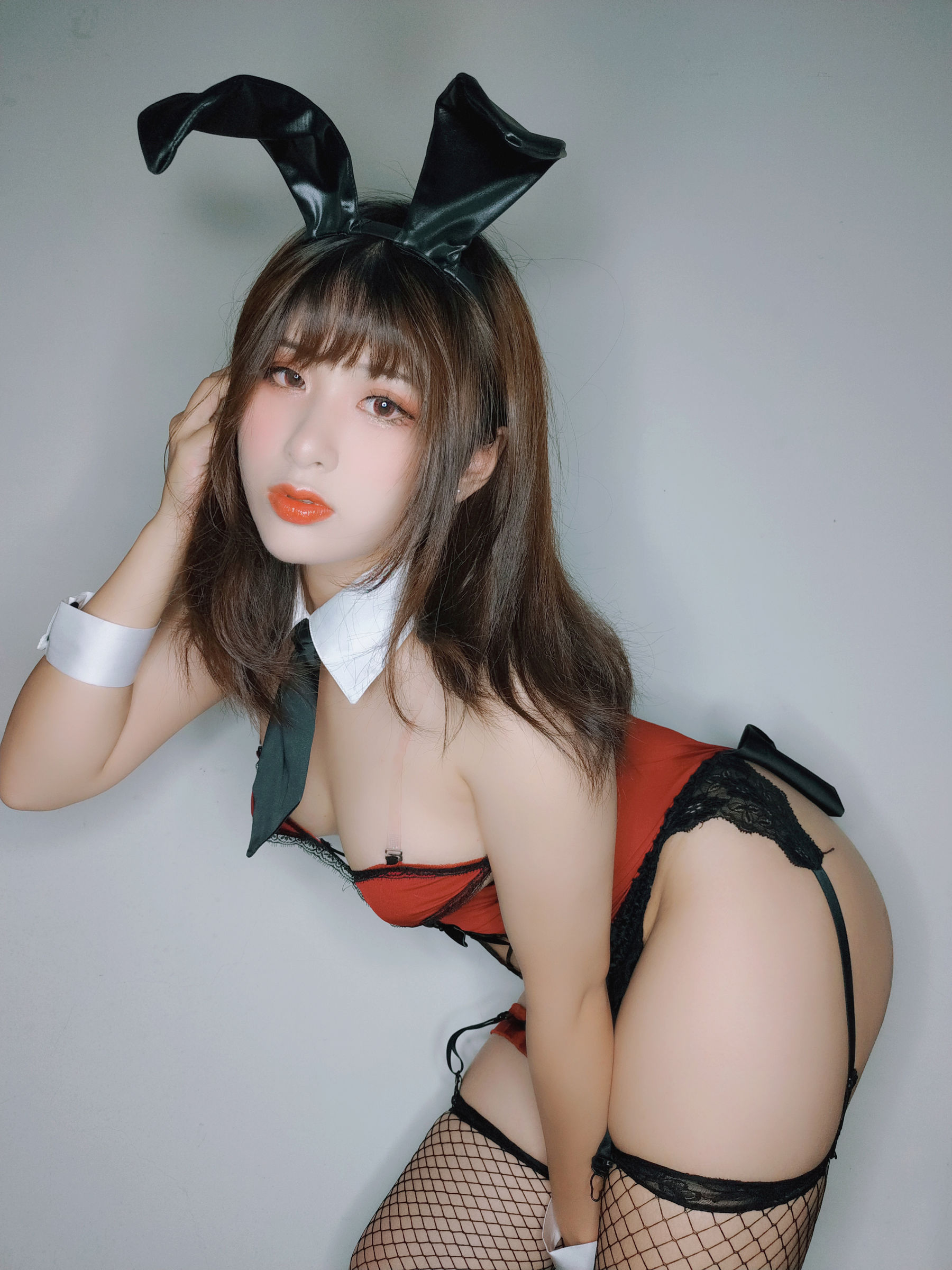柘烟_Zuken - 双节限定兔女郎