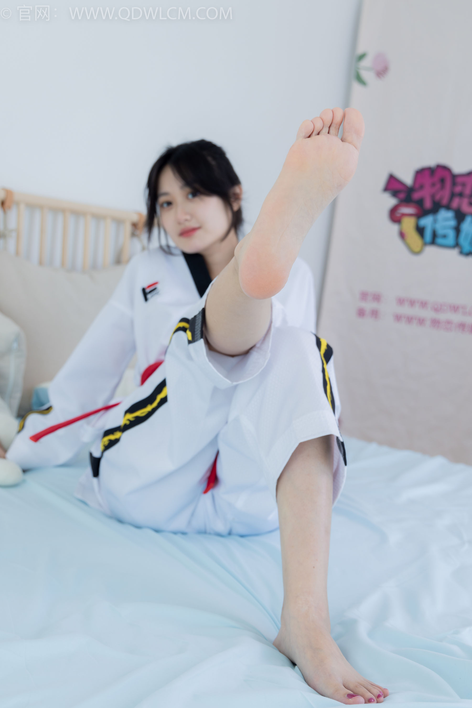 物恋传媒 No.1726 小敏 - 爱的抛物线
