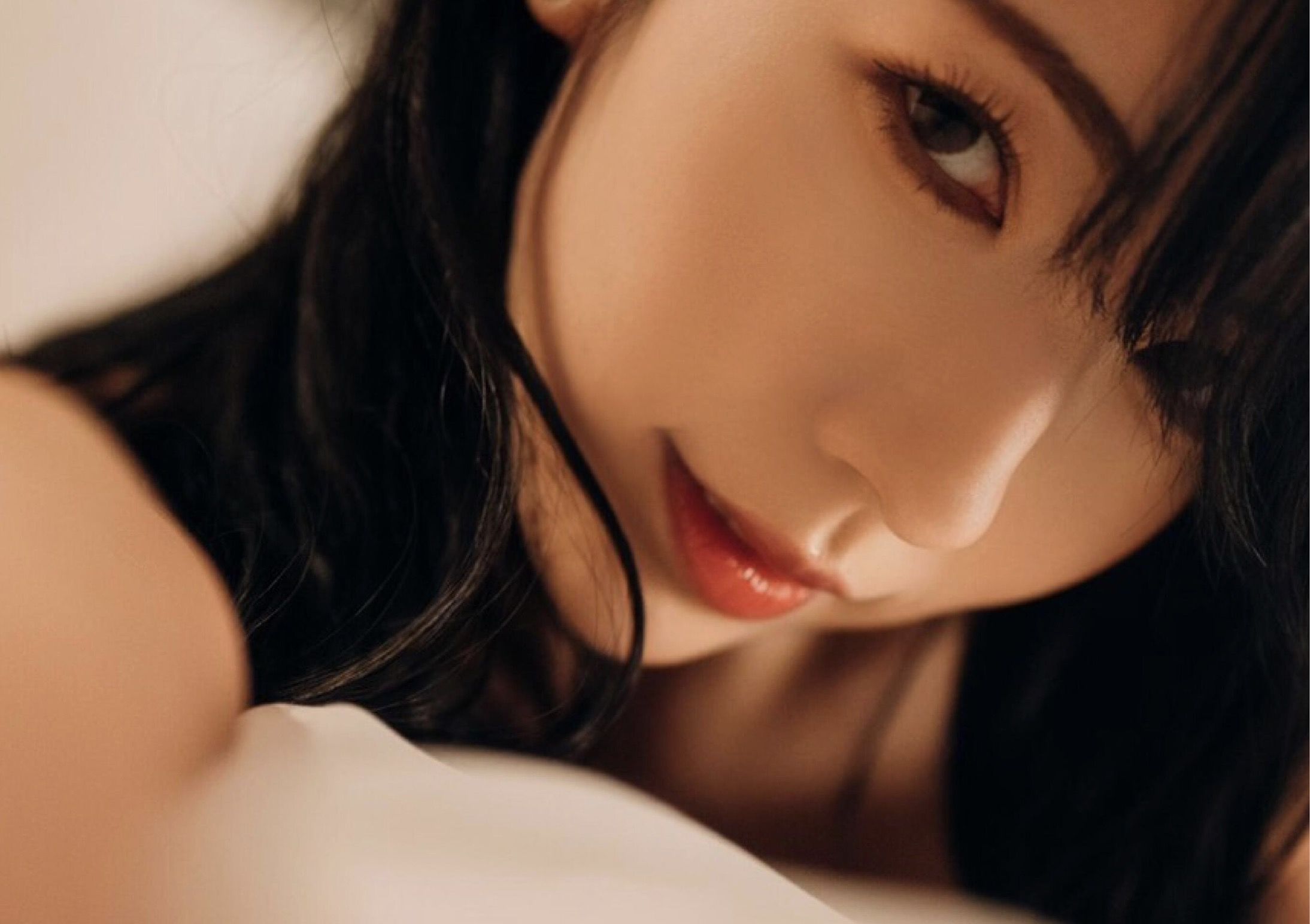 百瀬菜月 写真集 熱情夜