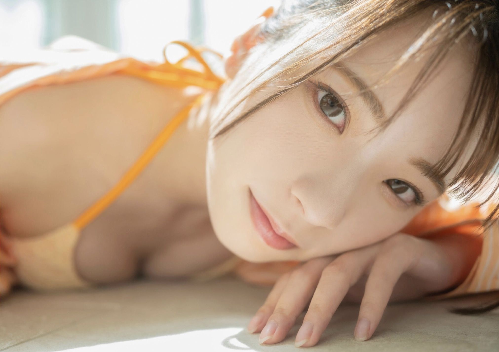 紅羽りお - ふれたくなる