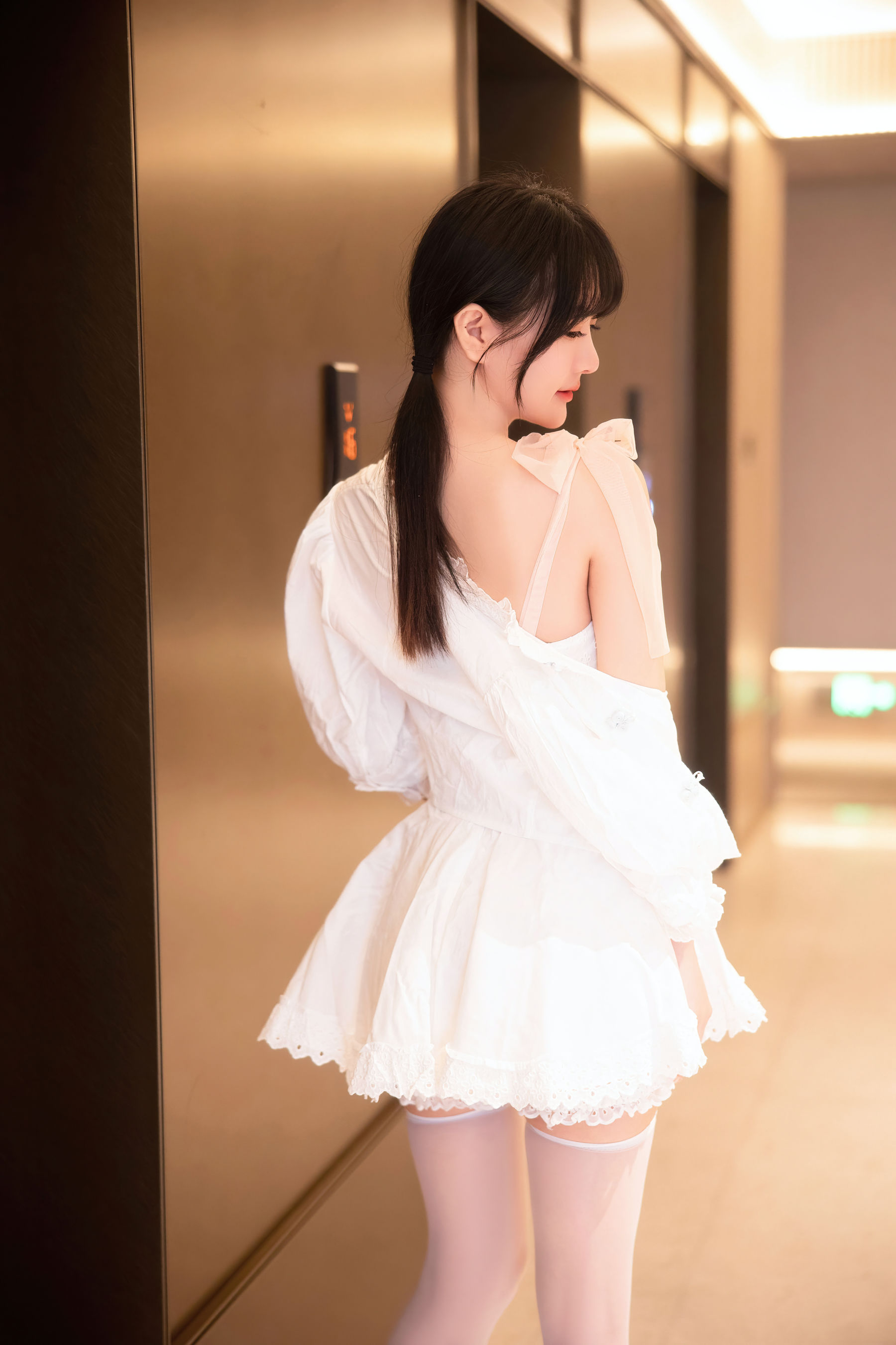 谢小蒽 粉色情趣写真