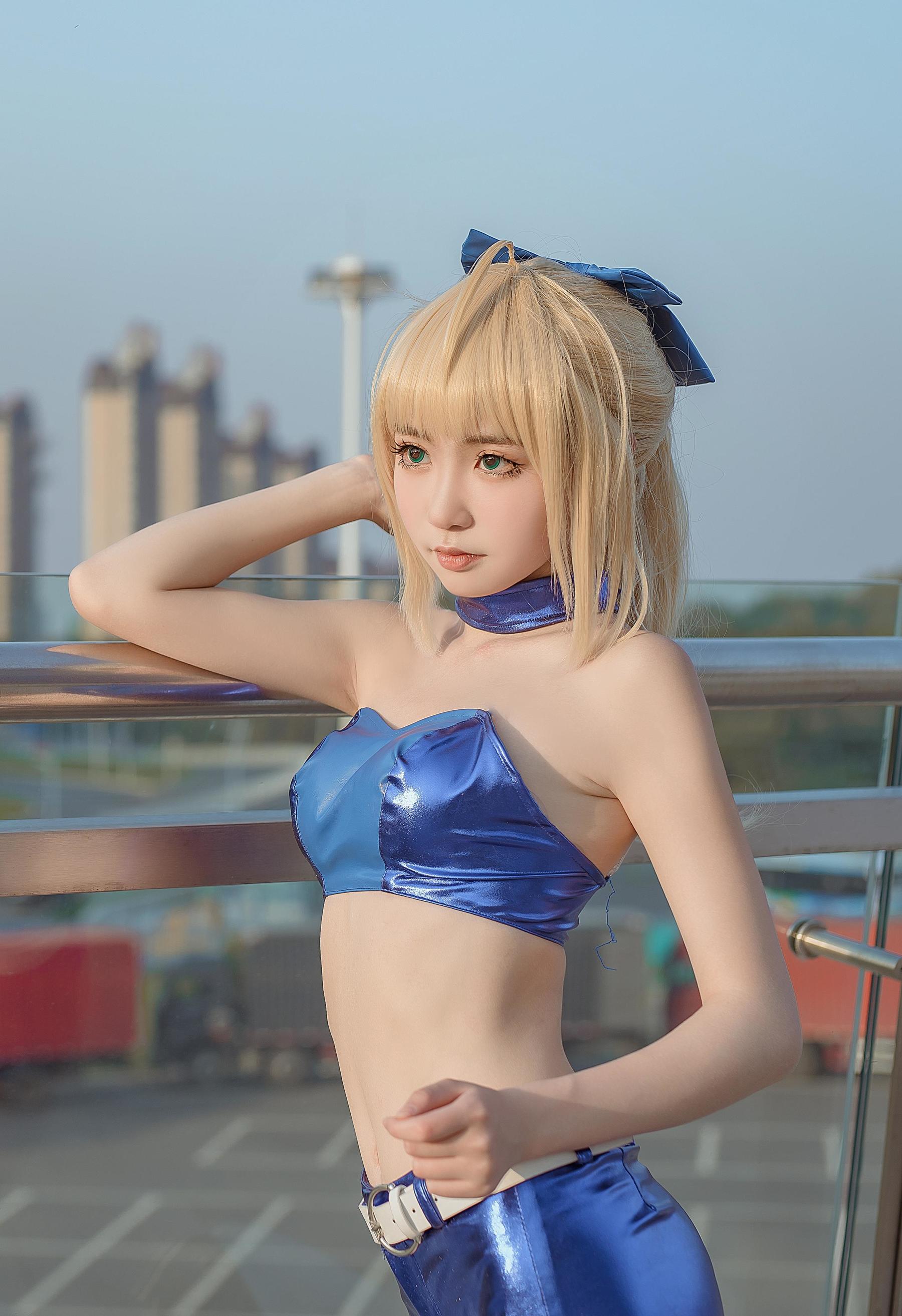 这个泡泡就是逊啦 - 阿尔托莉雅赛车服