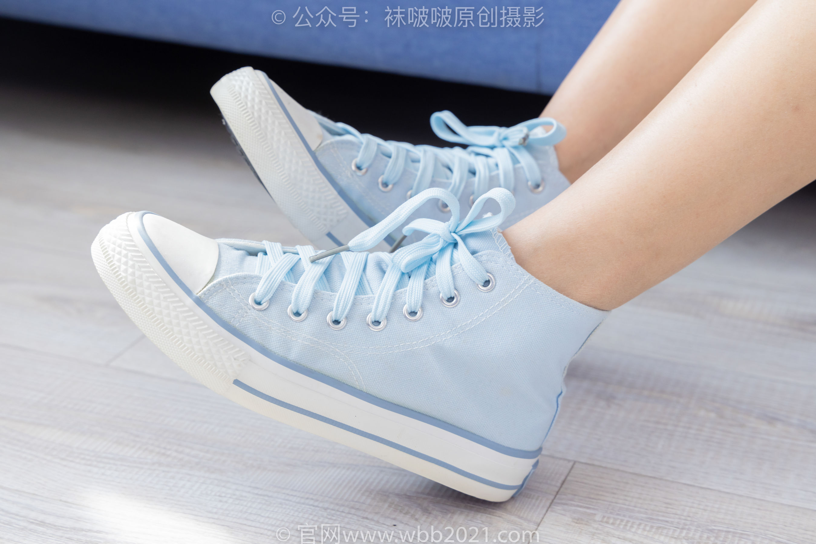 BoBoSocks袜啵啵 No.301 奶油 -两双板鞋、白棉袜、短黑丝、裸足