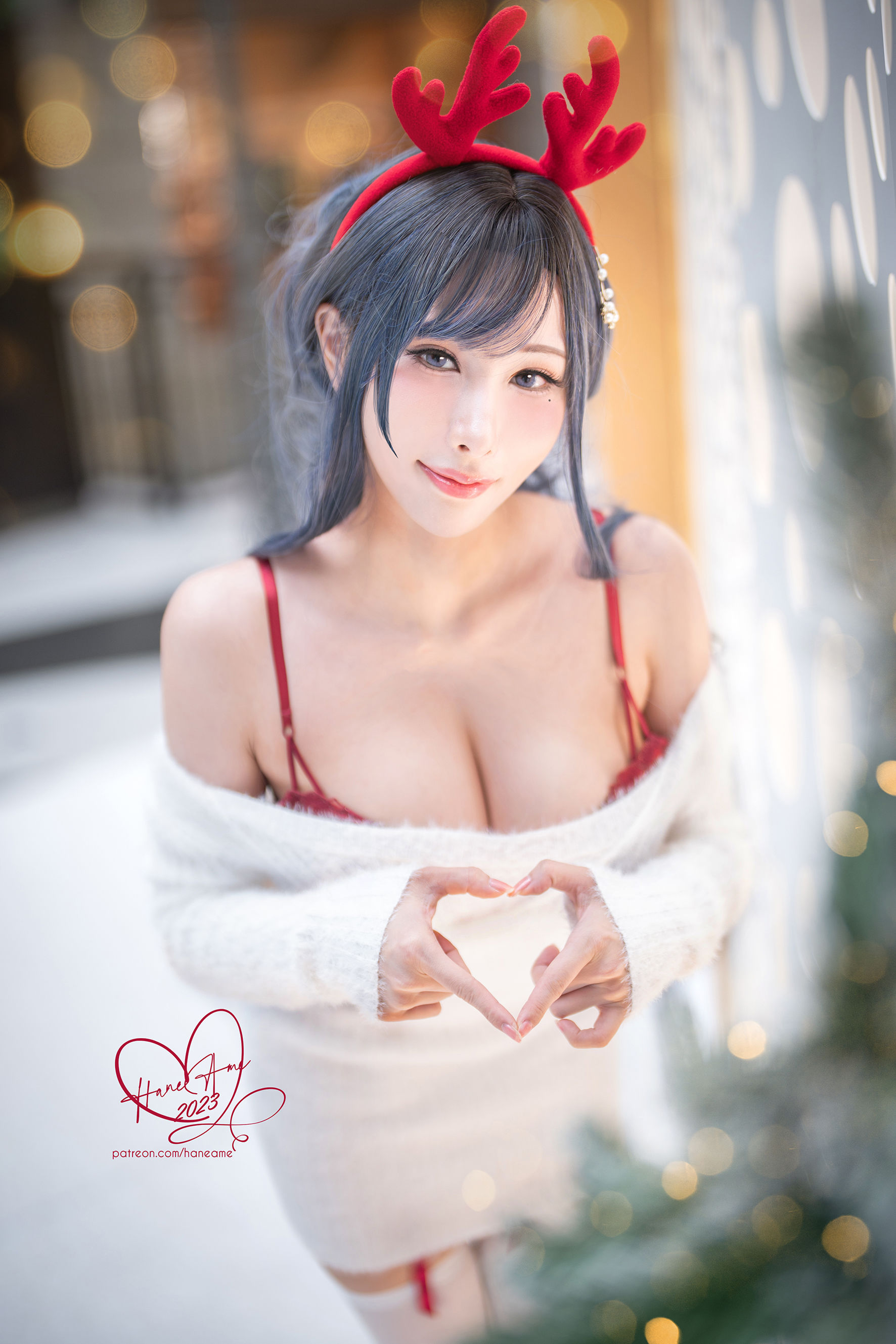 Hane Ame 雨波写真 - Original 2023 White Christmas Moose Onesan