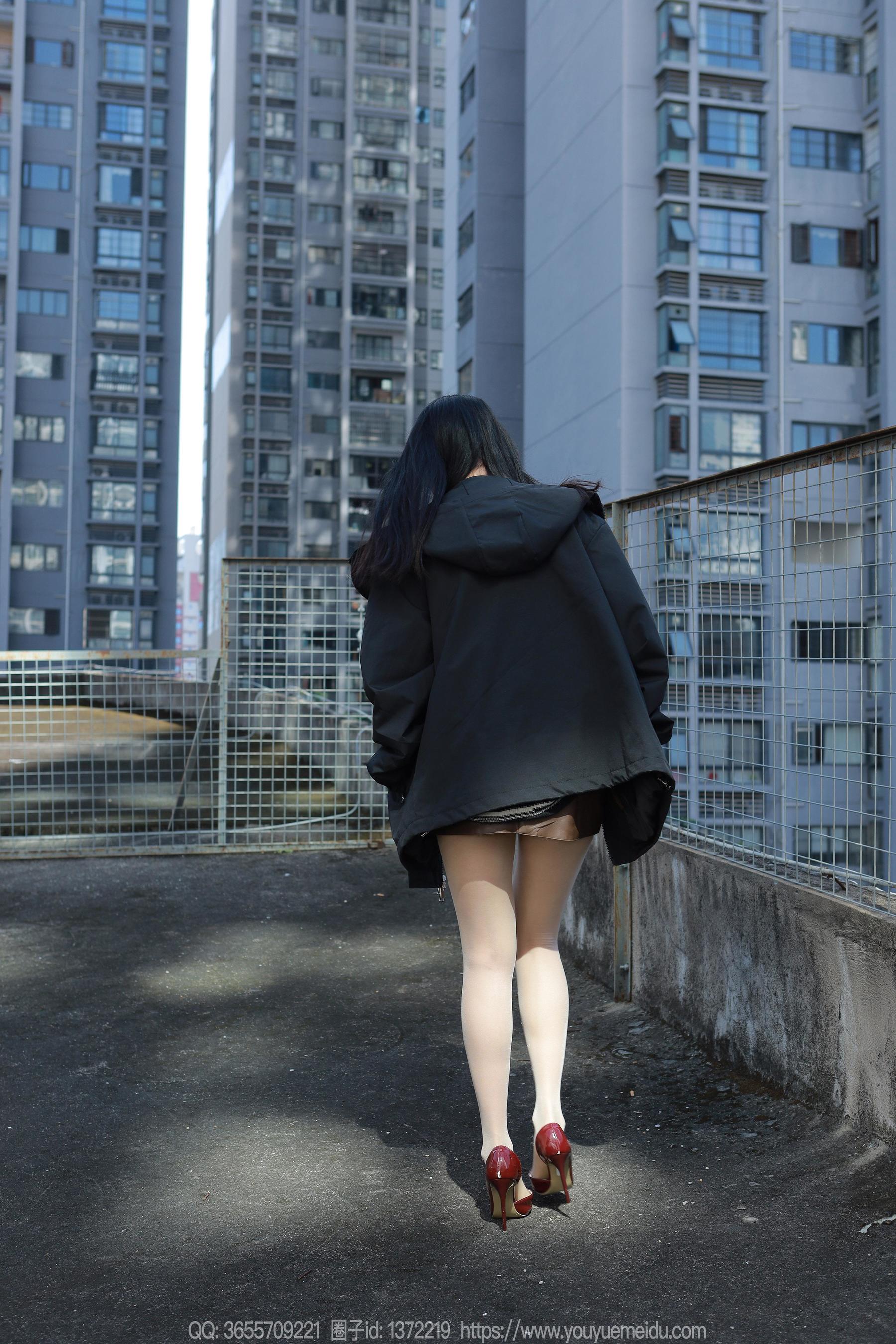 IESS异思趣向 - 模特： 婉萍 《晒晒太阳》