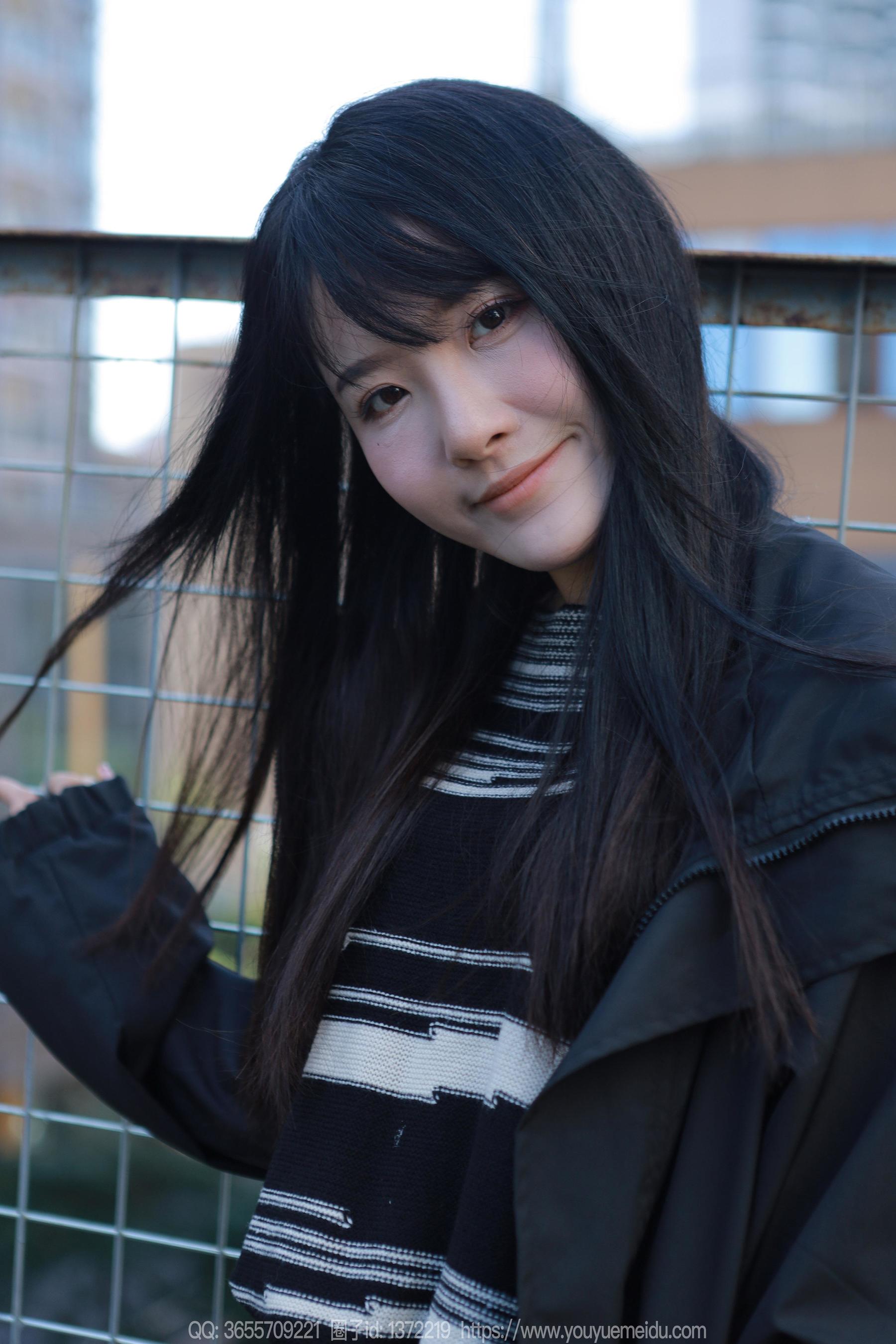 IESS异思趣向 - 模特： 婉萍 《晒晒太阳》