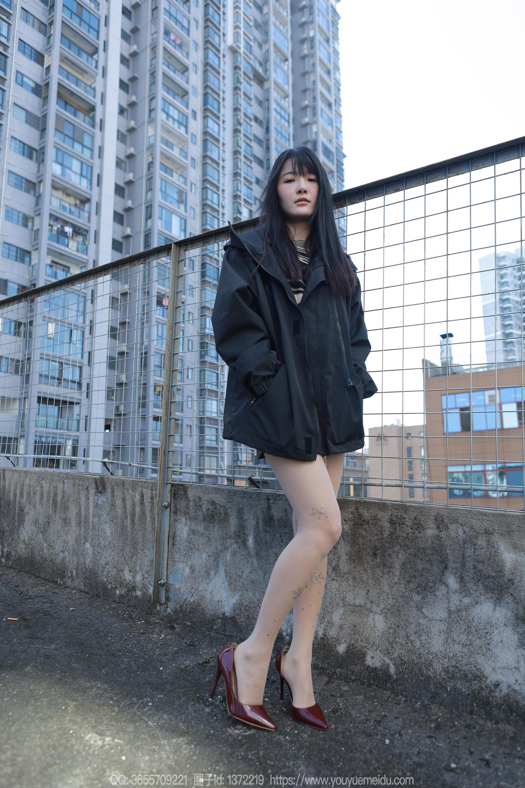 IESS异思趣向 - 模特： 婉萍 《晒晒太阳》