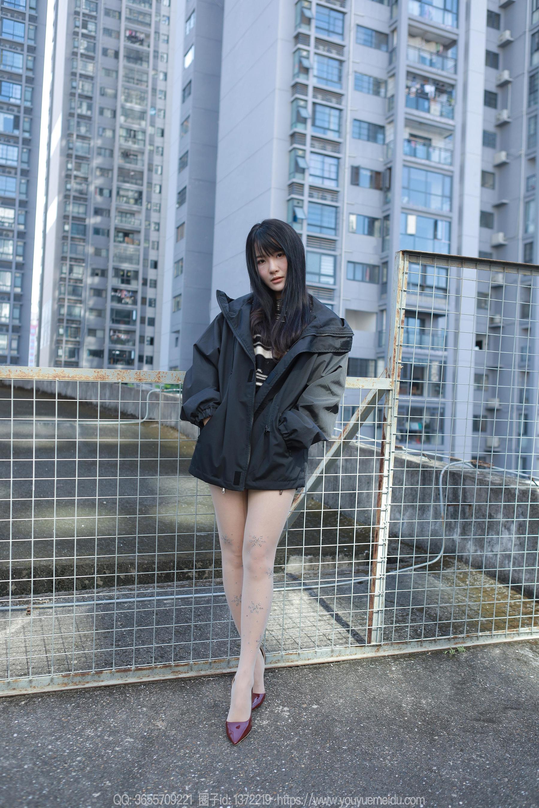 IESS异思趣向 - 模特： 婉萍 《晒晒太阳》