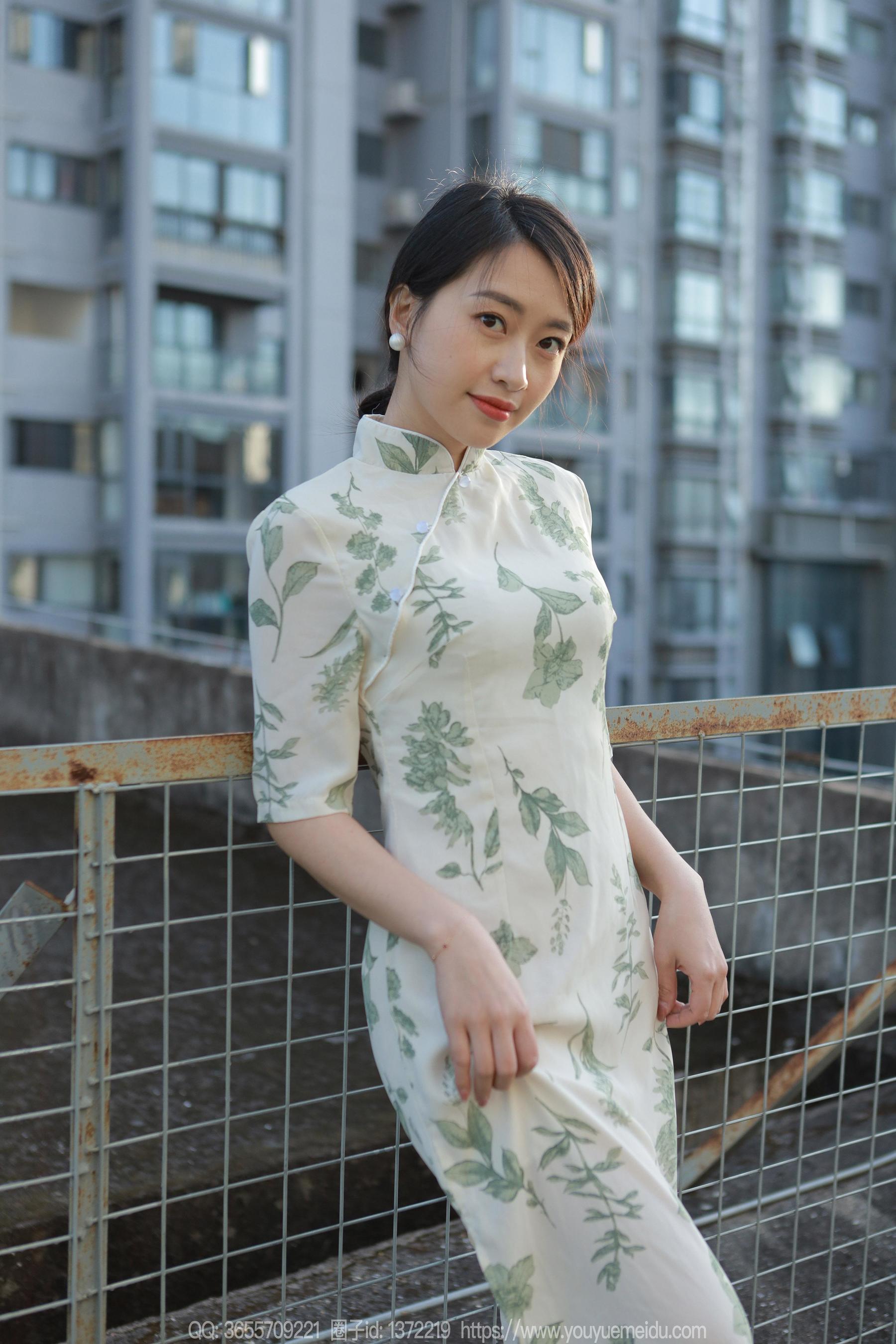 IESS异思趣向 - 模特： 小婕 《薄如蝉翼》