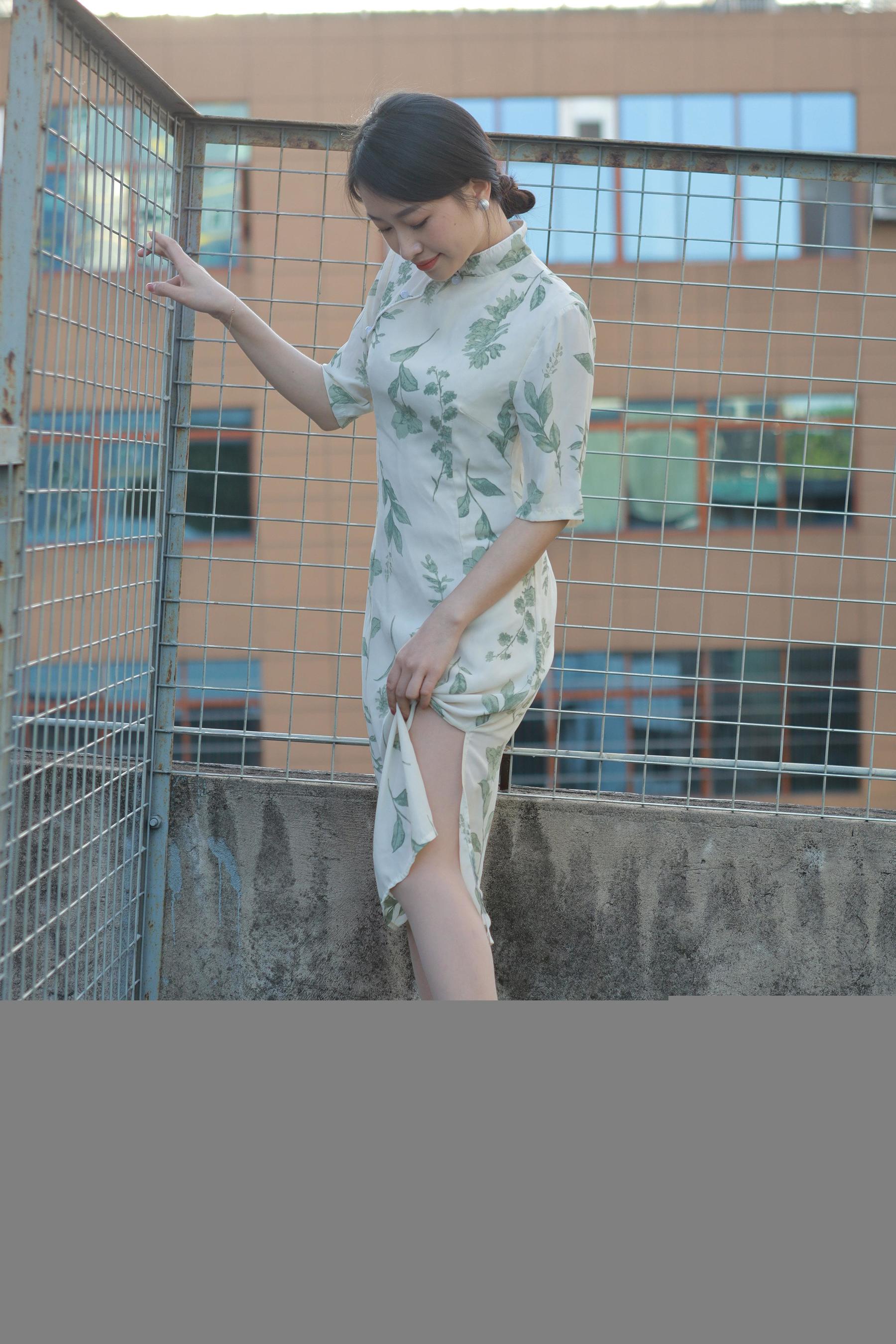 IESS异思趣向 - 模特： 小婕 《薄如蝉翼》