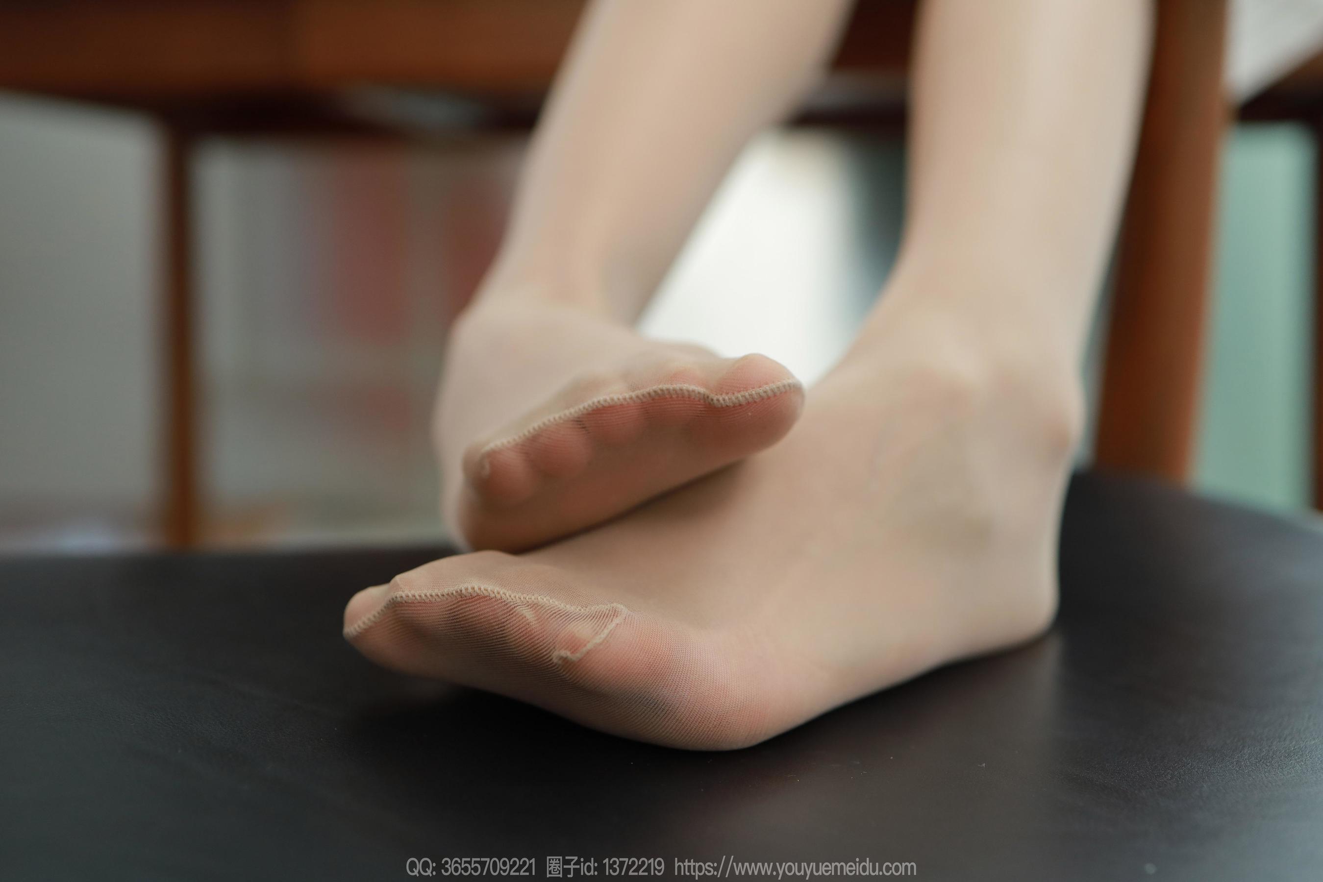 IESS异思趣向 - 模特： 小金 《OL套装（上）》