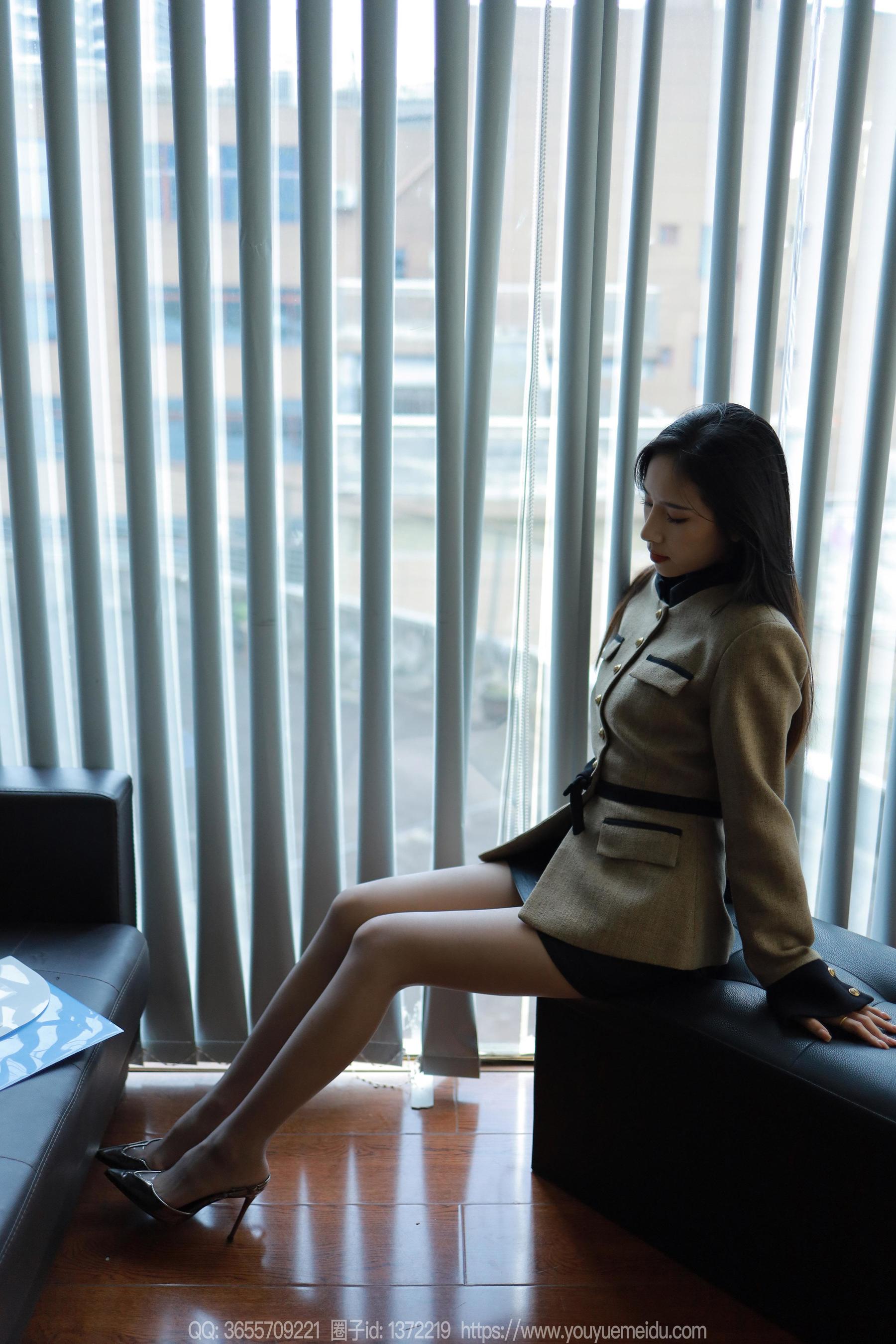 IESS异思趣向 - 模特： 美子 《礼服灰斯（上）》