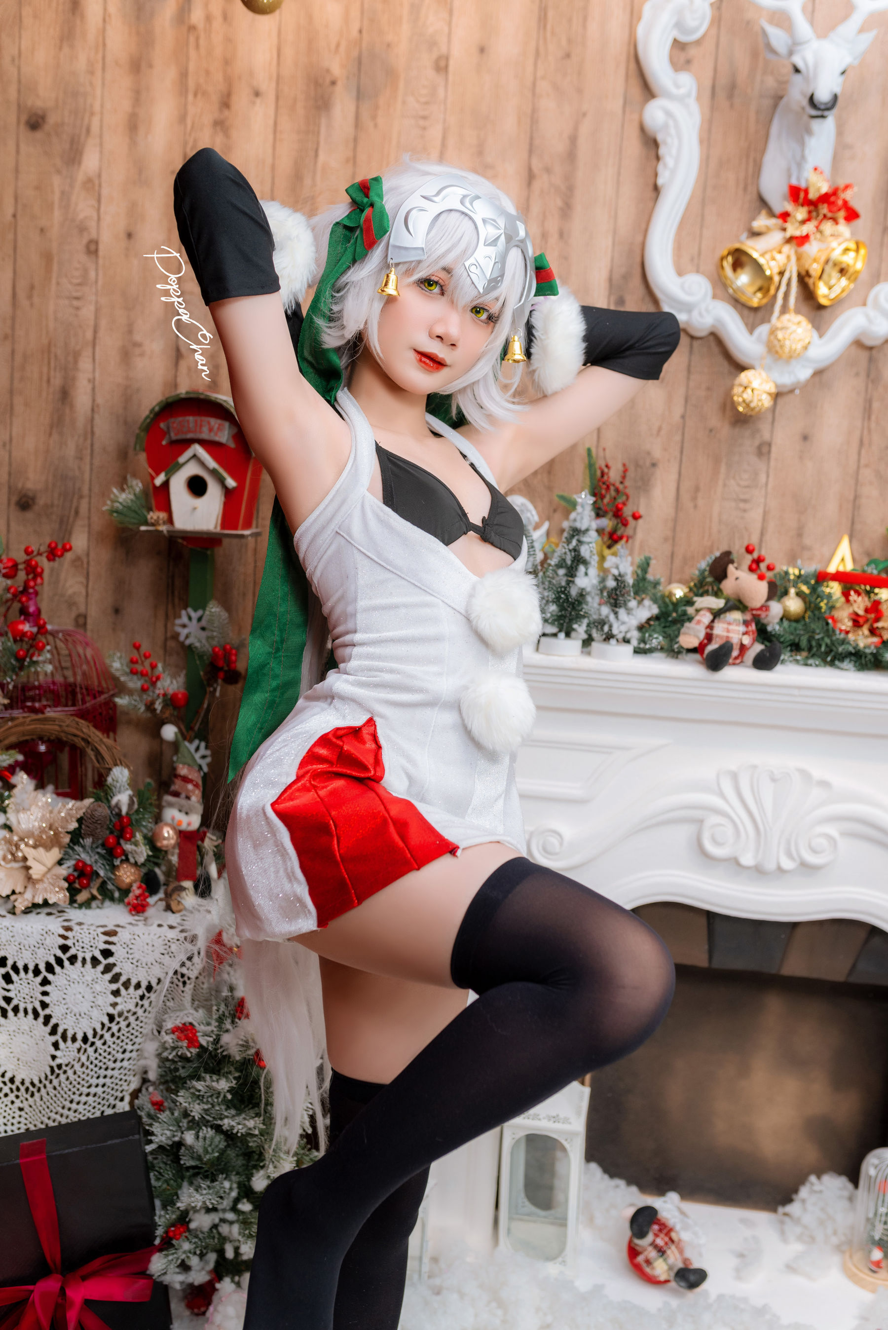 PoppaChan - Jeanne D\'arc Alter Santa Lily