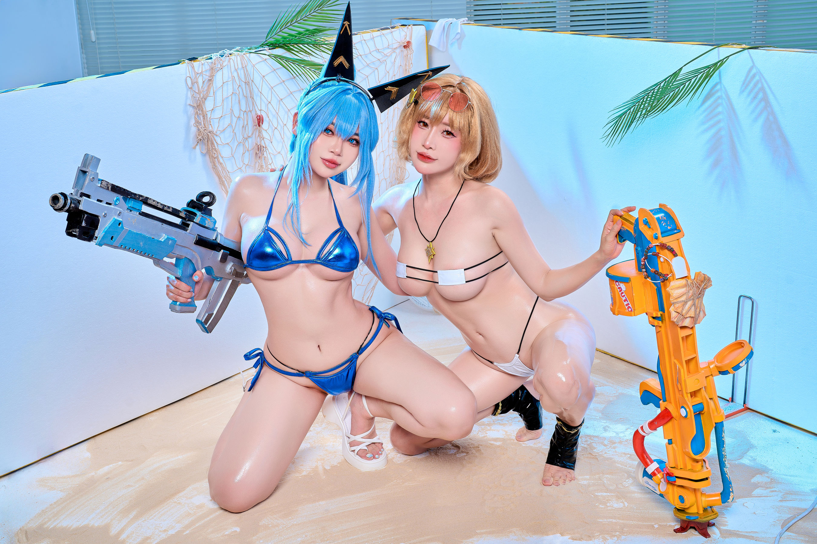 ZinieQ - Helm x Anis NIKKE Cosplay