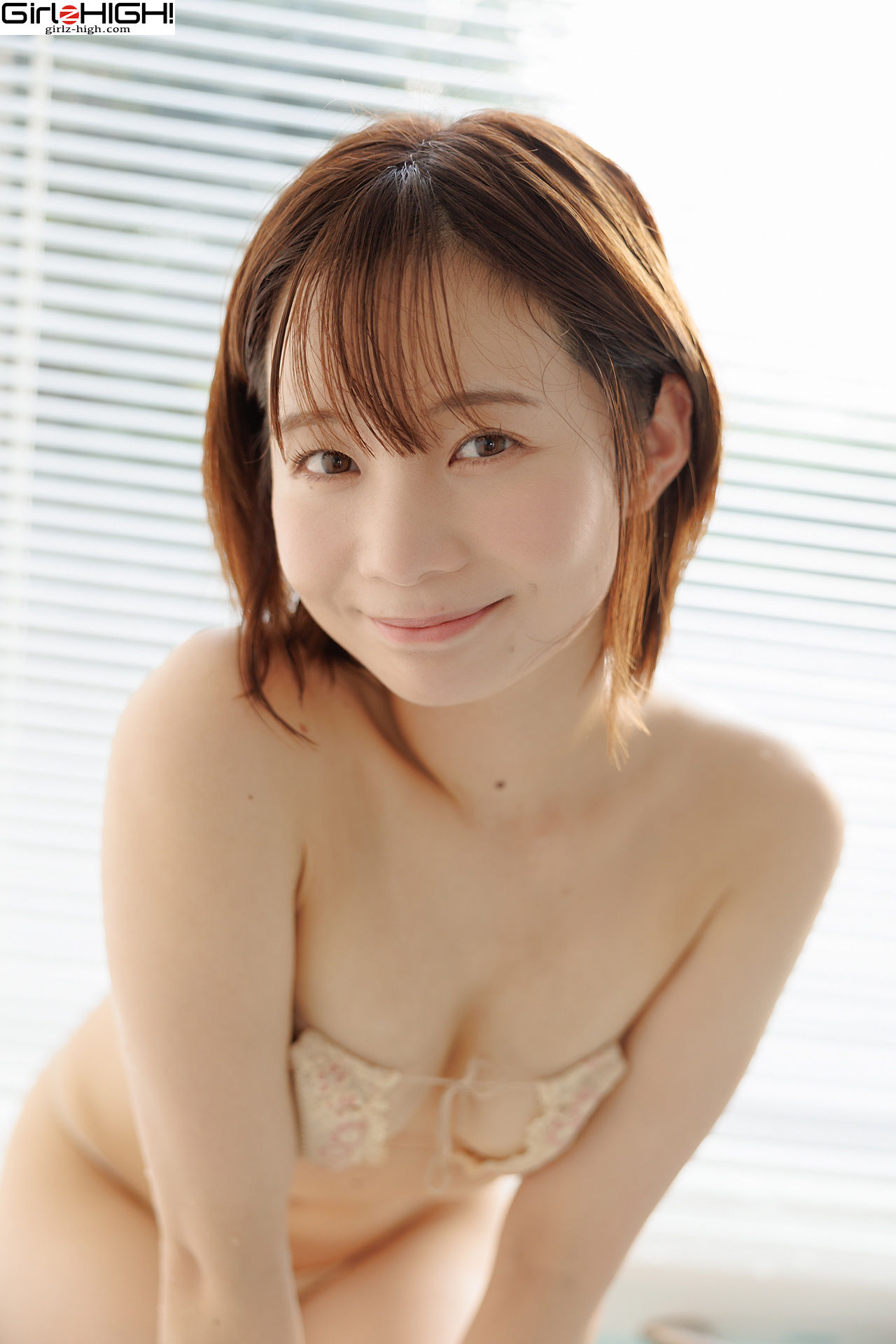 [Girlz-High] MANA 真奈 - bfaa_097_006