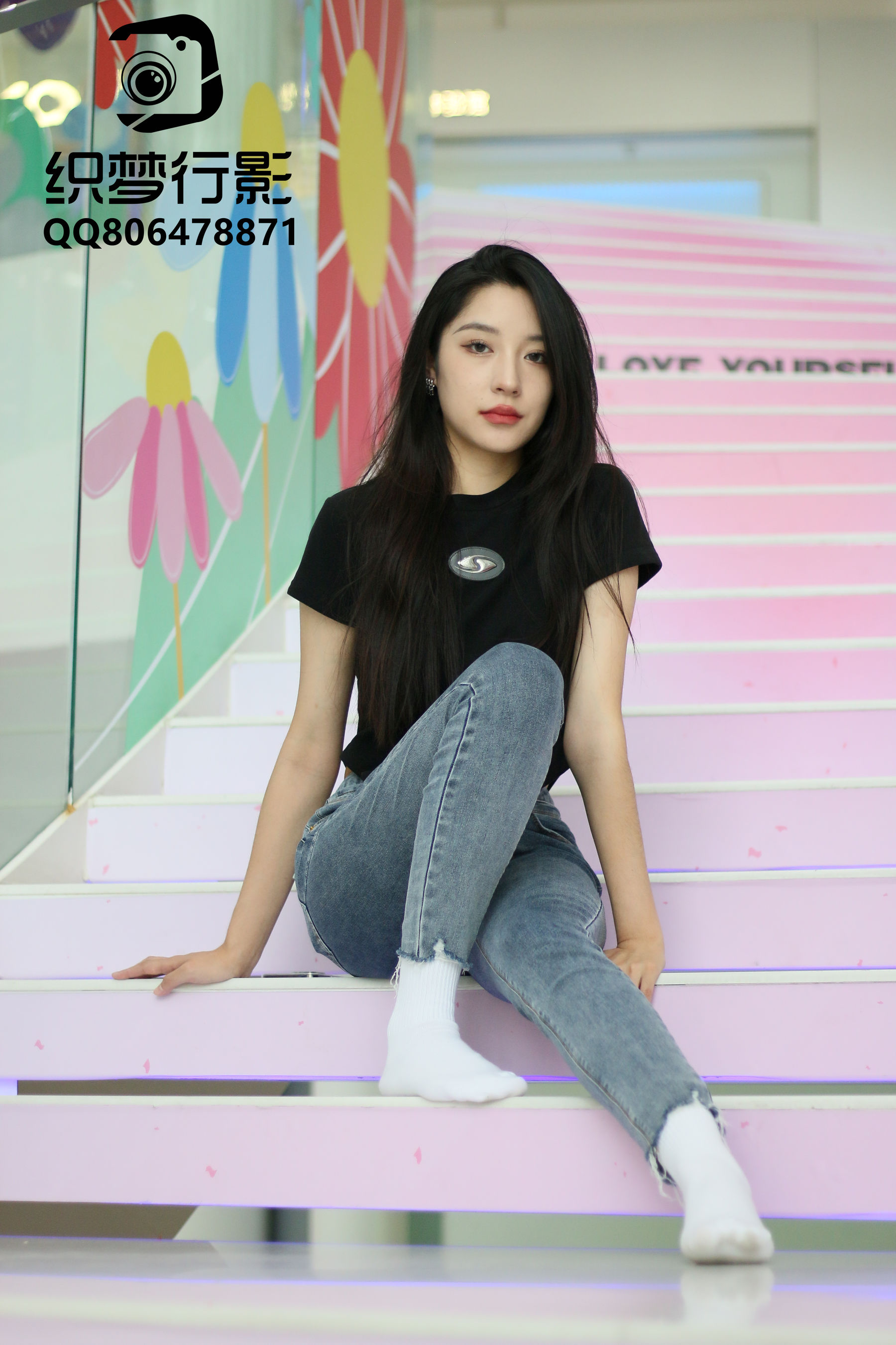 [织梦映像] 大家闺秀大美女白袜裸足
