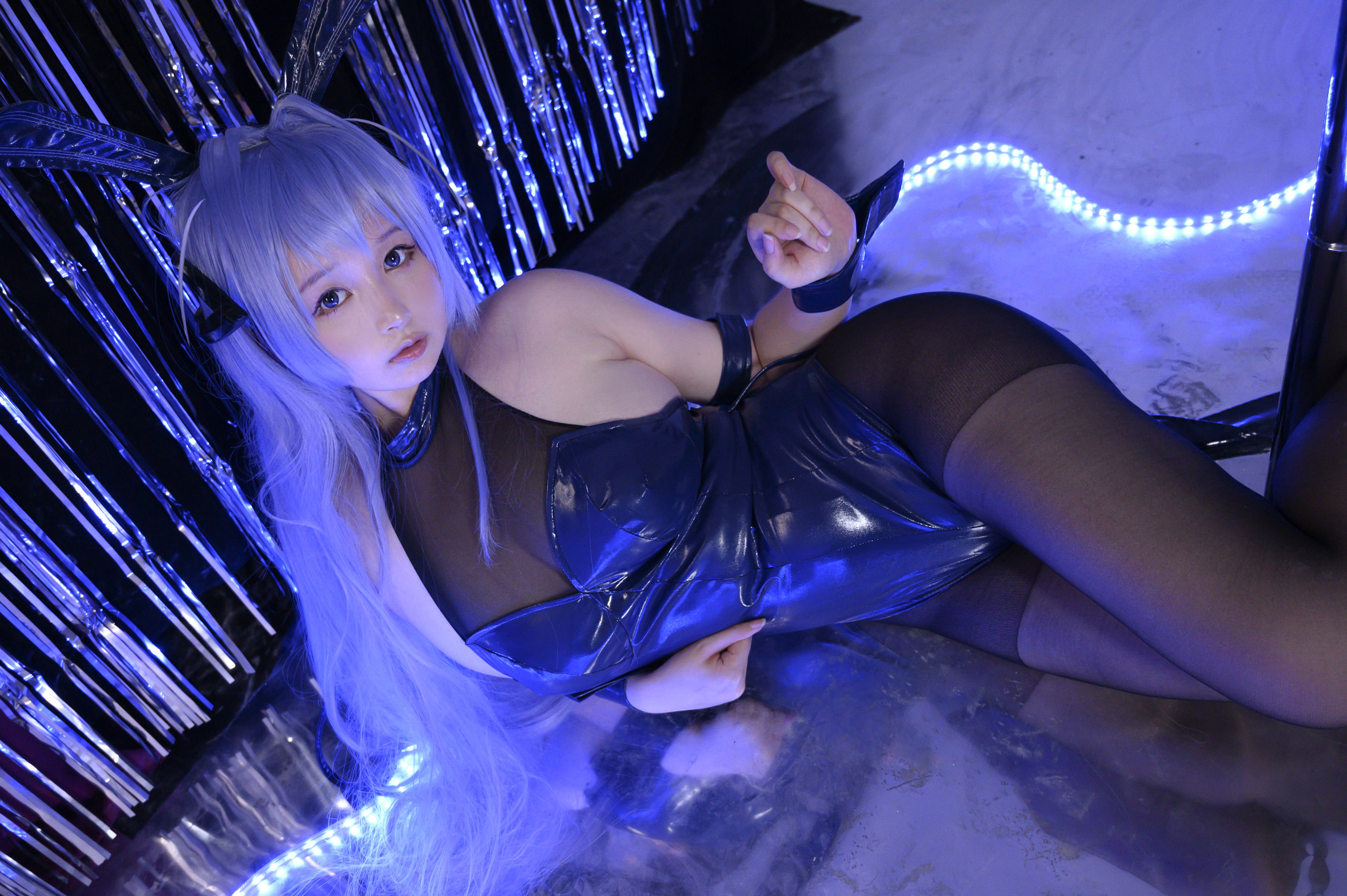 二次元美少女 PAKI酱 - 花园兔女郎