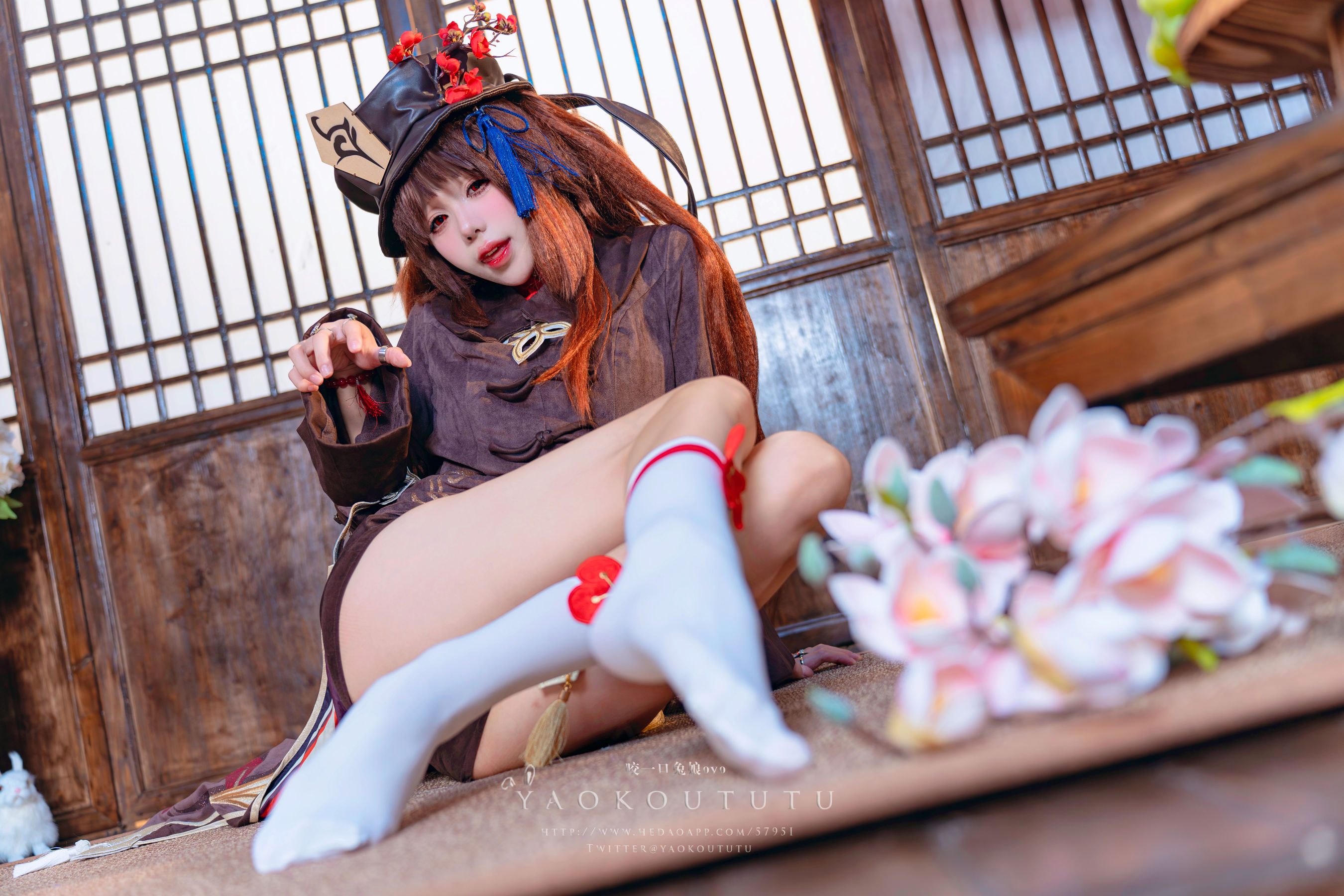 咬一口兔娘 - 往生堂堂主胡桃