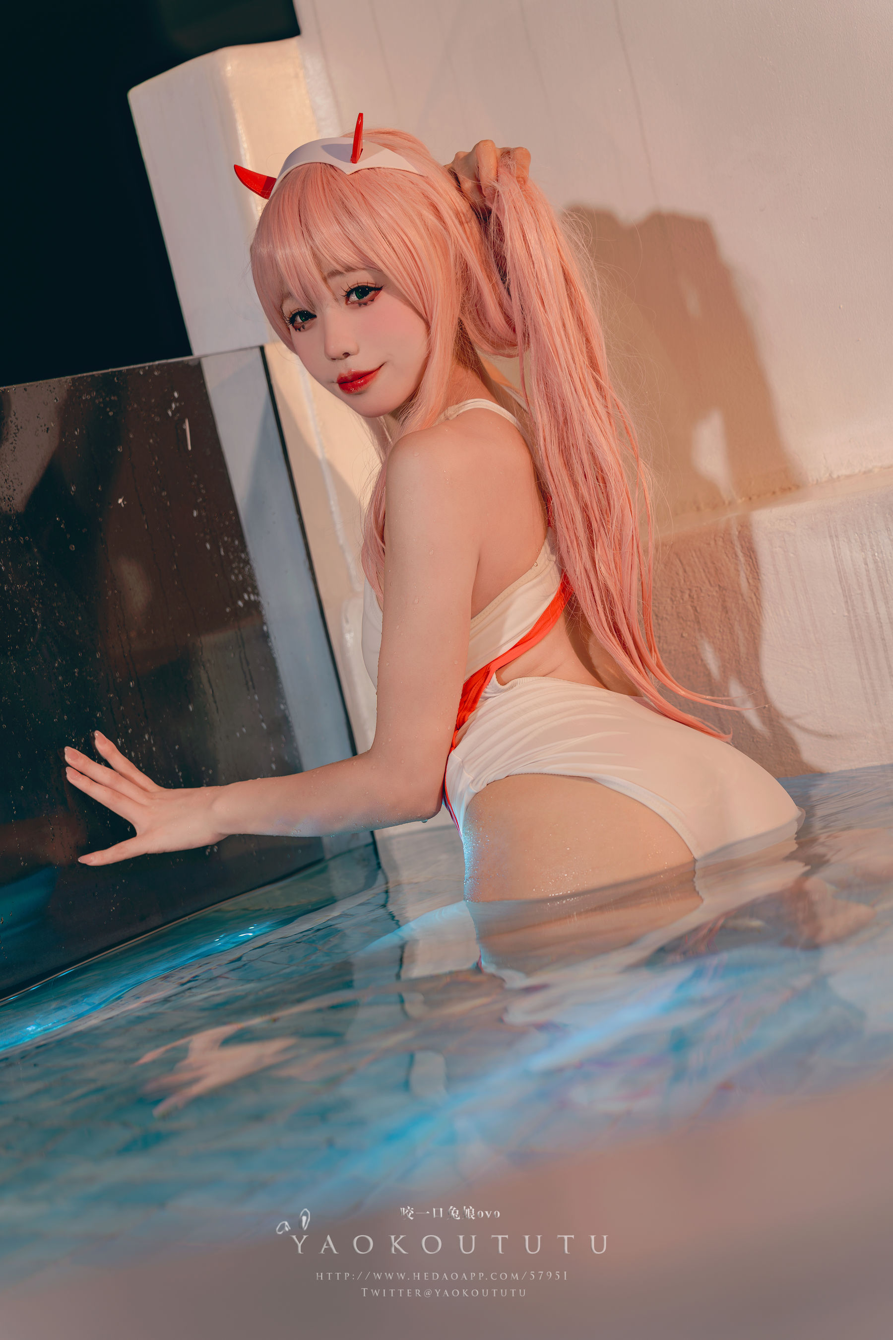 咬一口兔娘 - 泳装