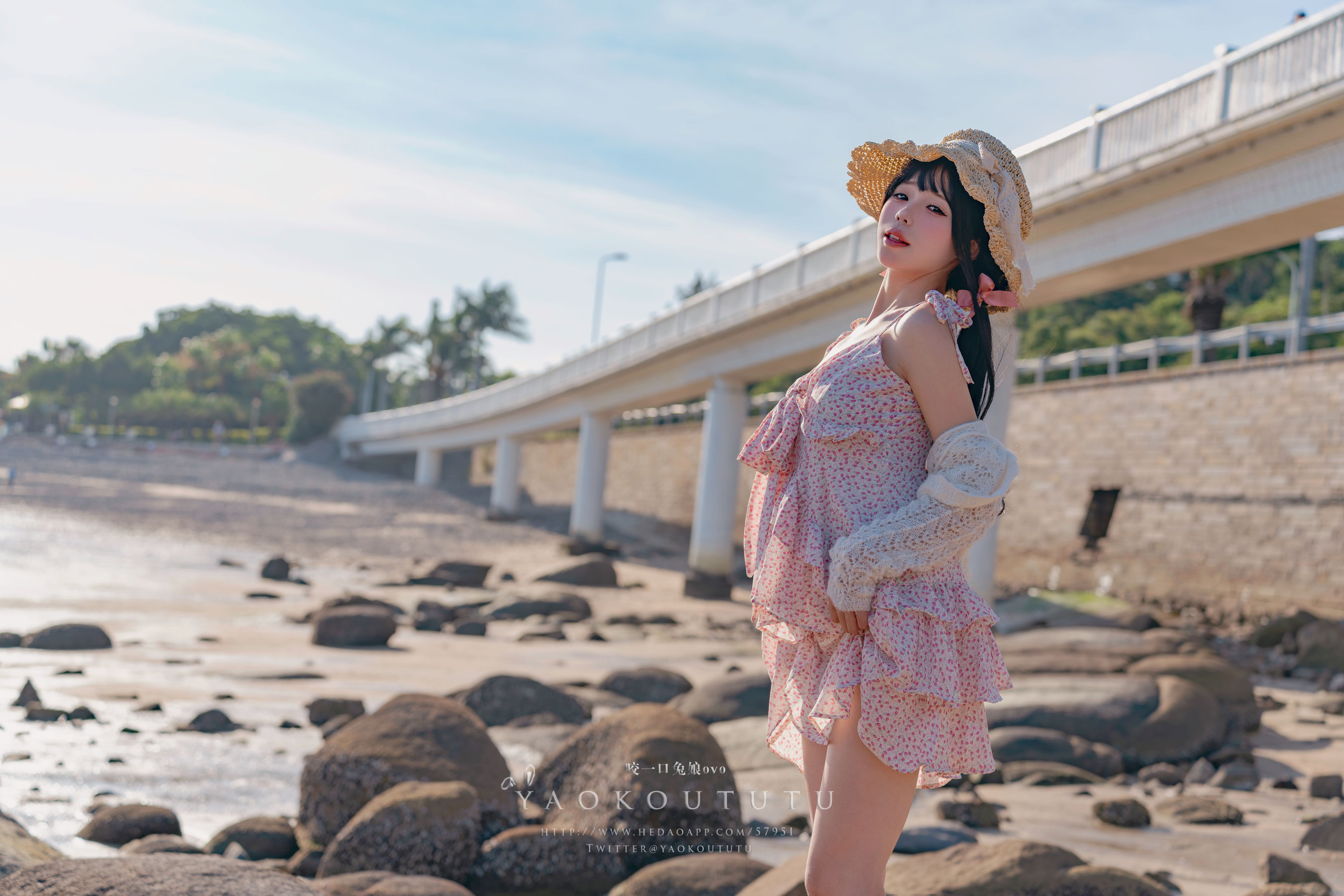 咬一口兔娘 - 邻家小妹