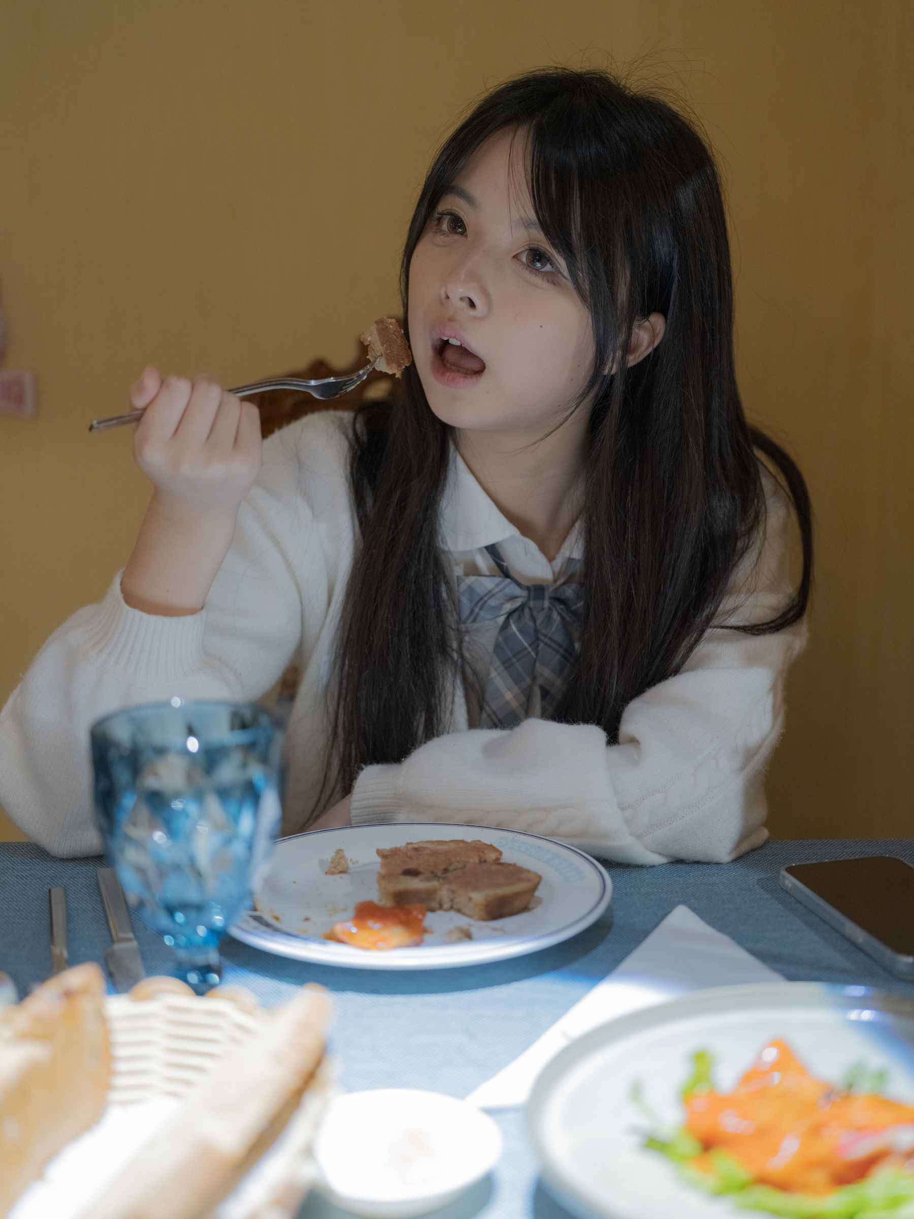 林书辞 - 女仆