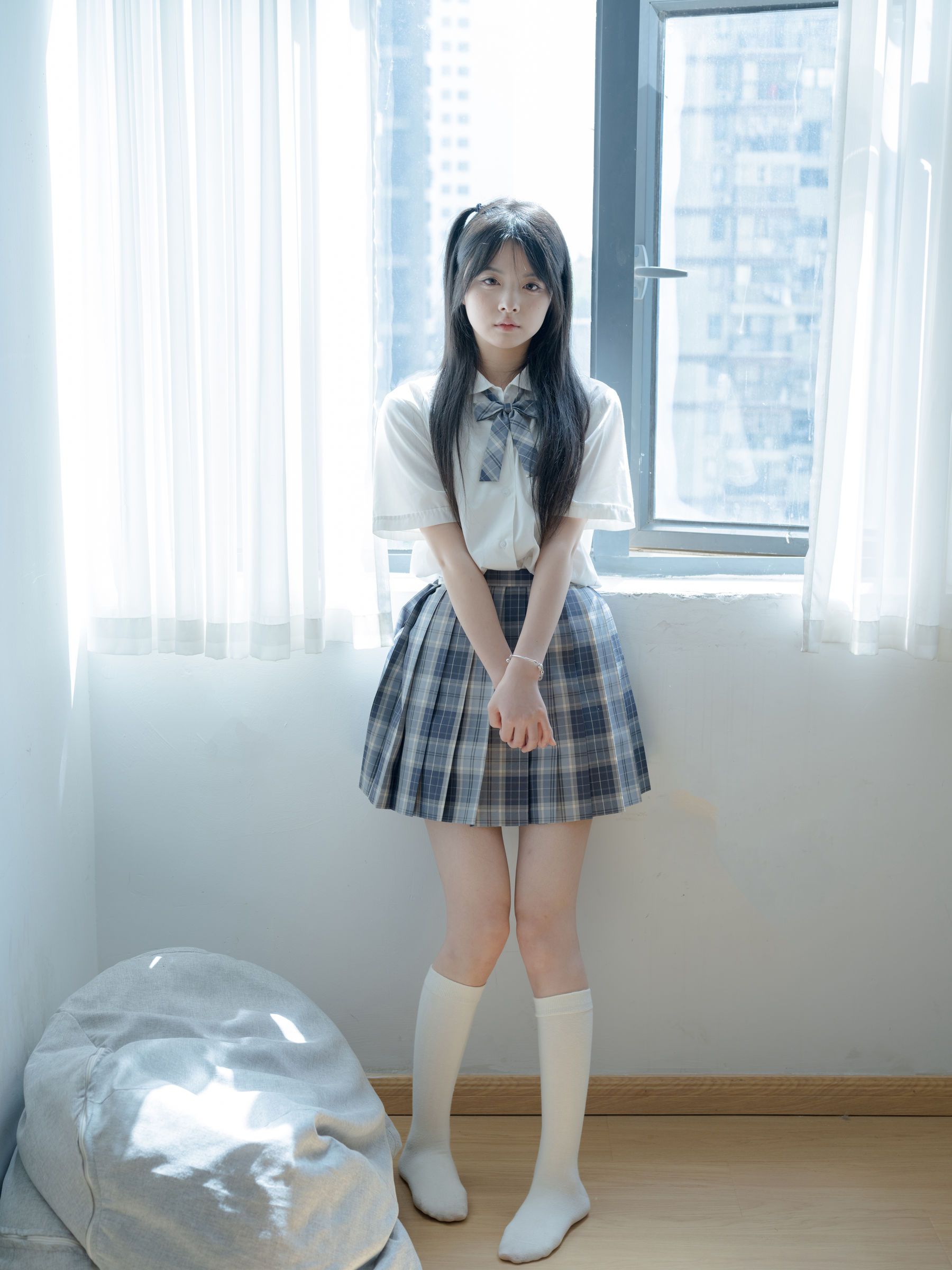 林书辞 - 女仆