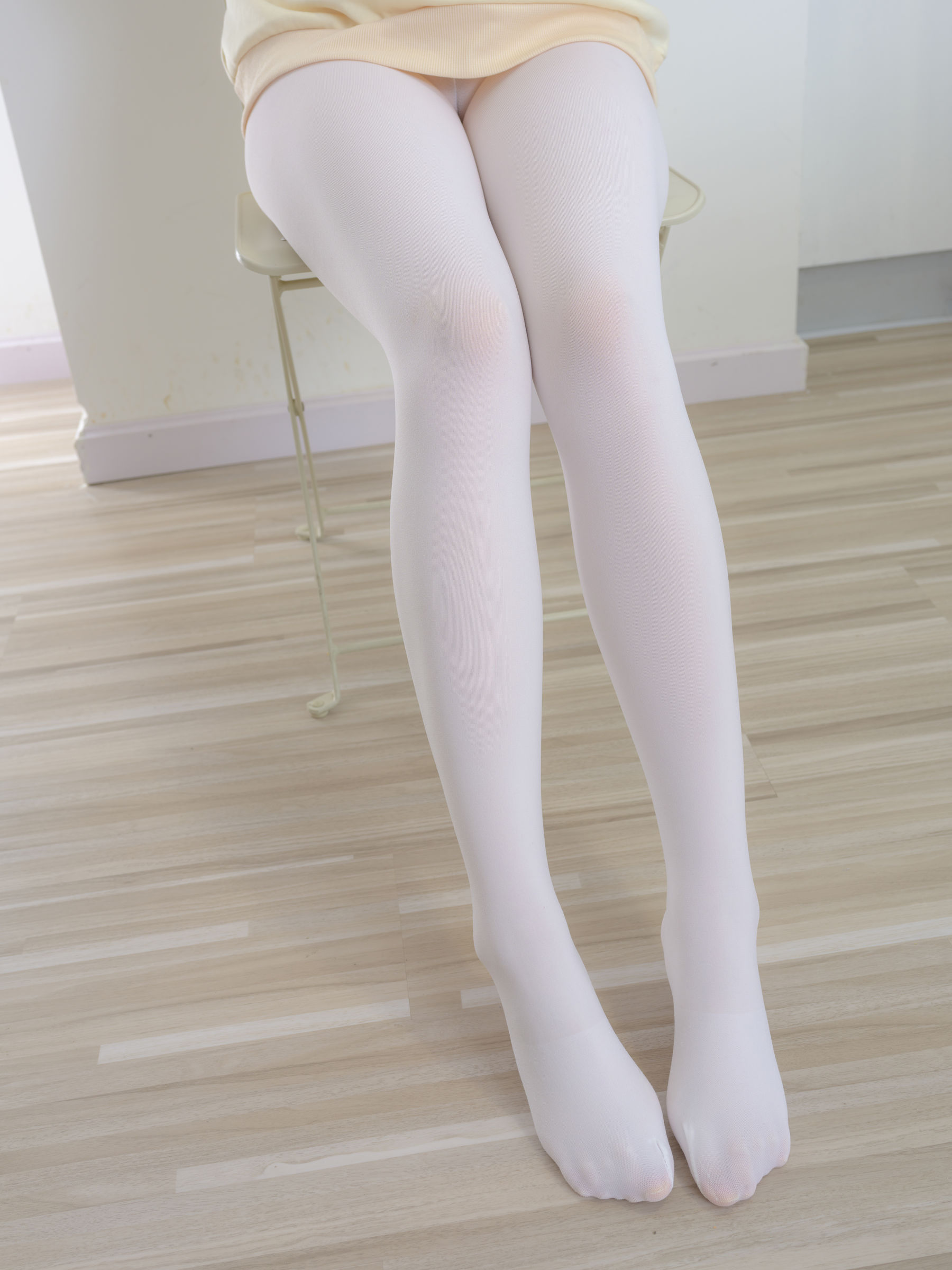 森萝财团写真 - 雨云 04E4K