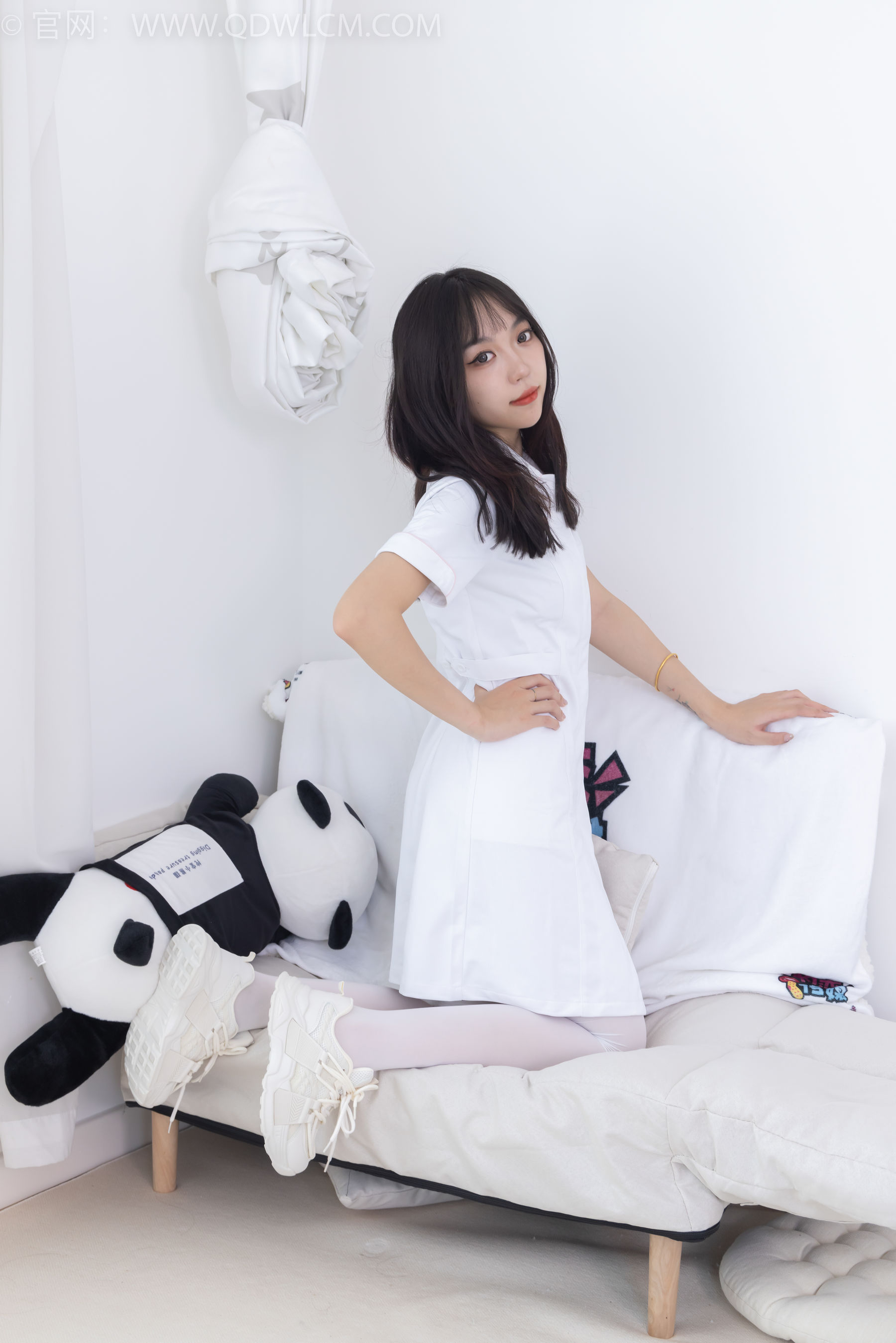 物恋传媒 No.1767 纱纱 -小白鸽