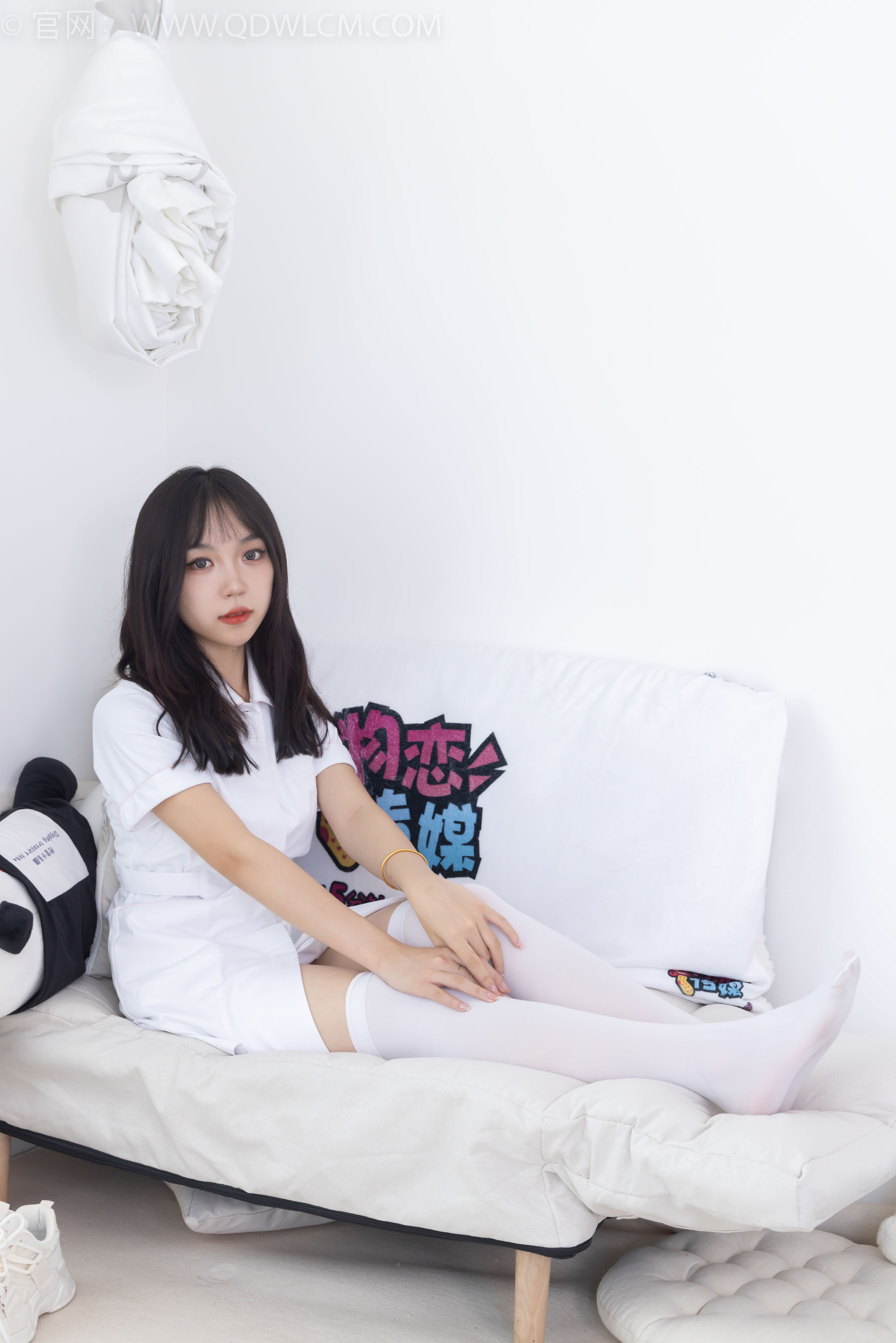 物恋传媒 No.1767 纱纱 -小白鸽