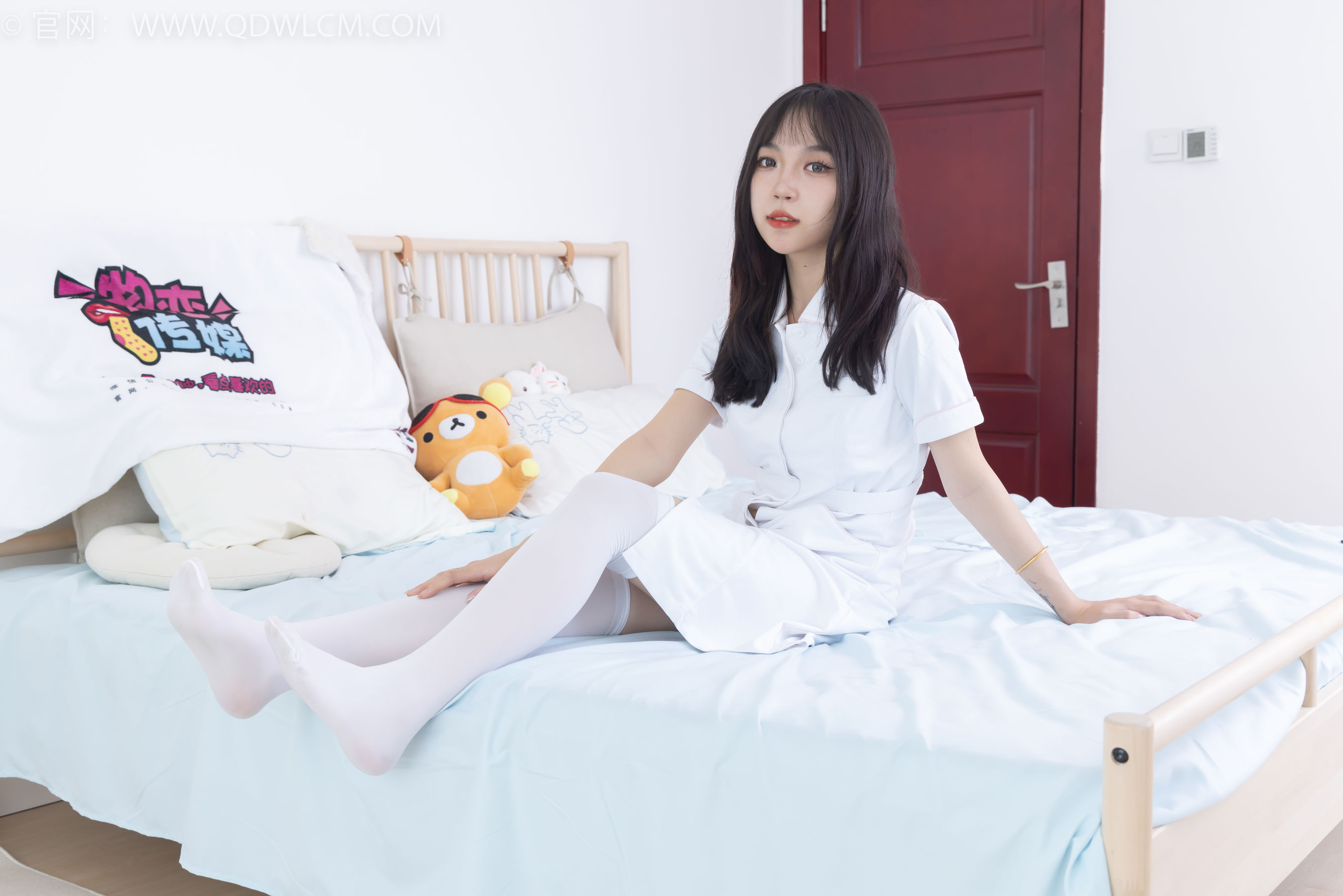 物恋传媒 No.1767 纱纱 -小白鸽