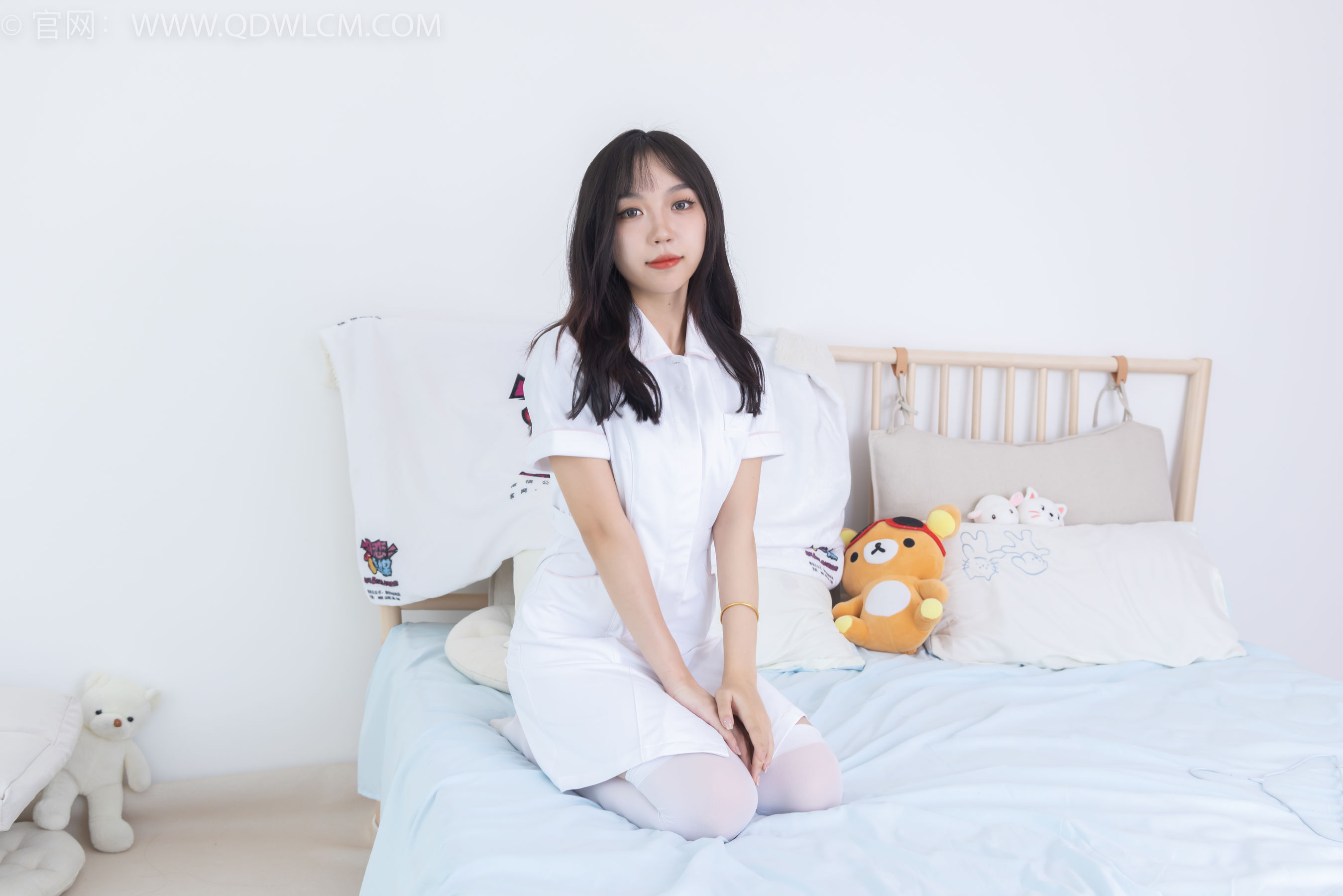 物恋传媒 No.1767 纱纱 -小白鸽