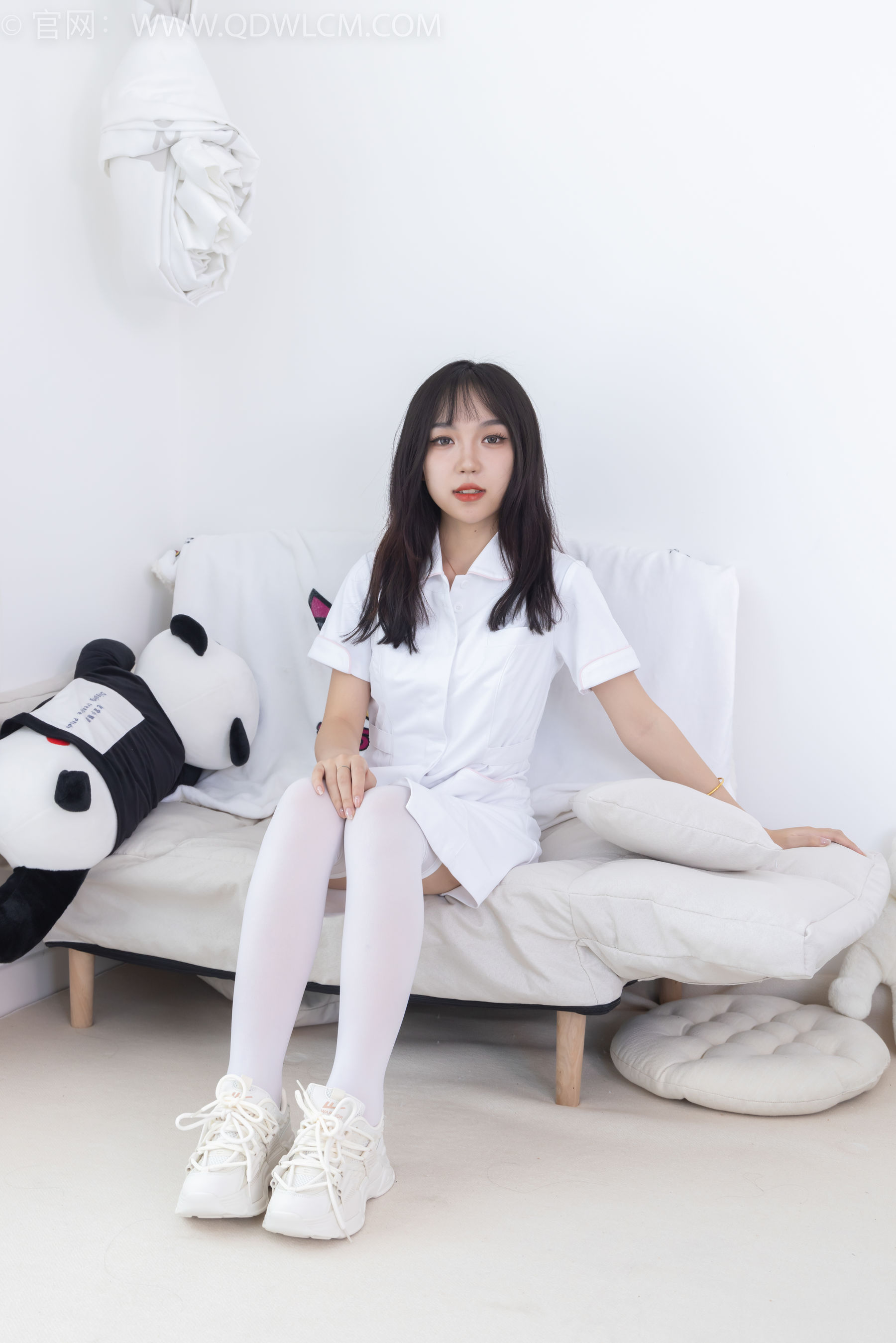 物恋传媒 No.1767 纱纱 -小白鸽