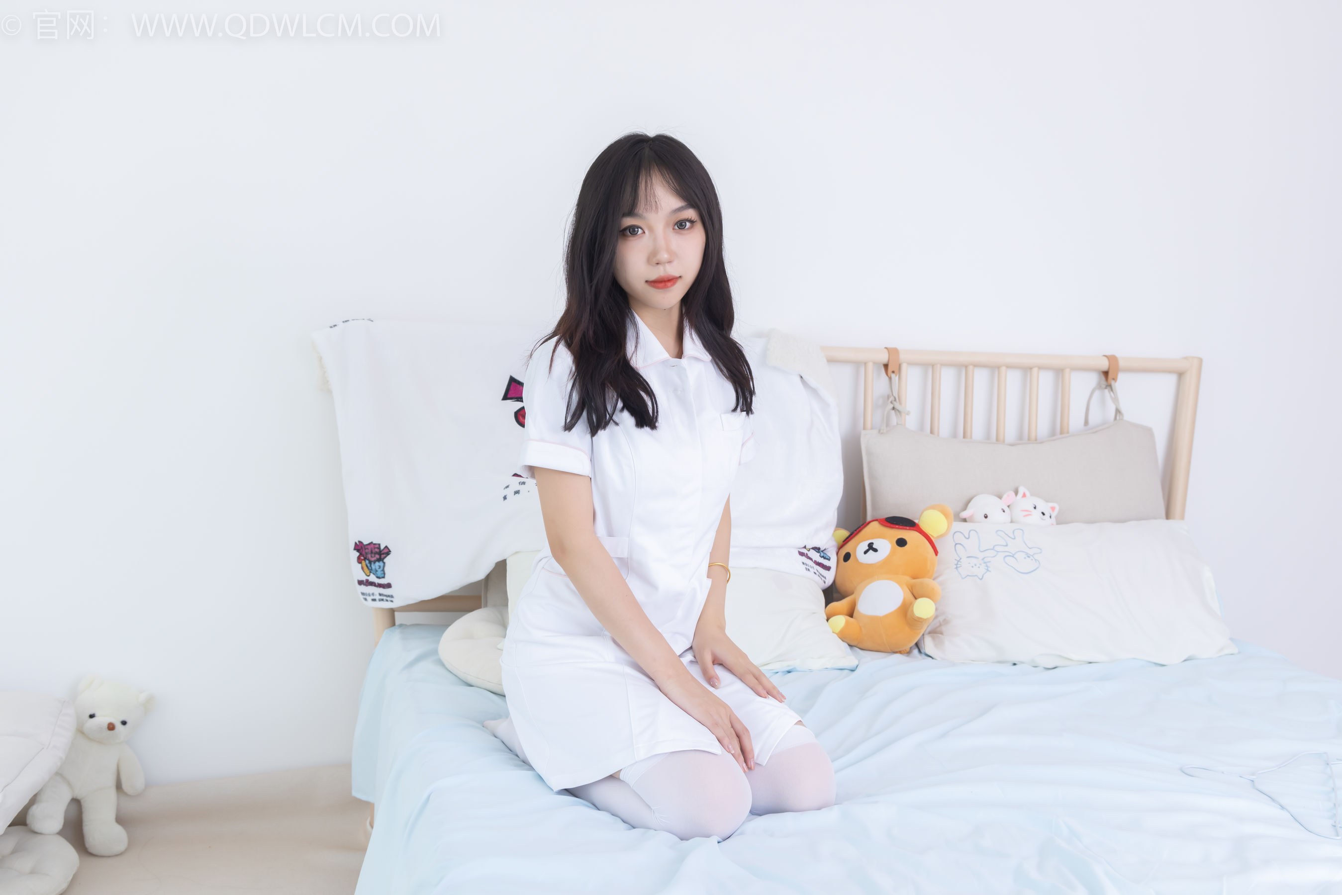 物恋传媒 No.1767 纱纱 -小白鸽