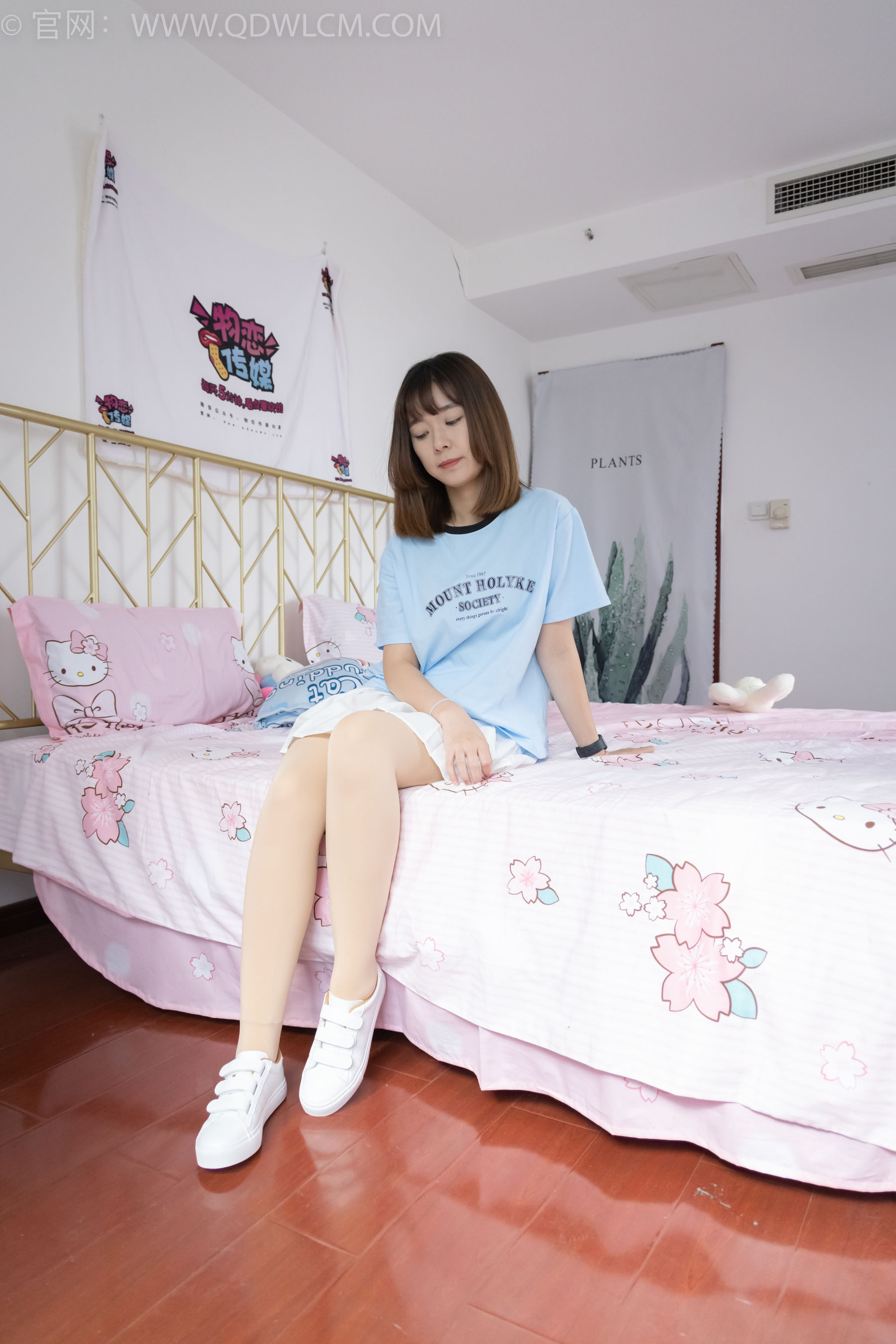 物恋传媒 No.1768 婷婷 -漫长黑夜