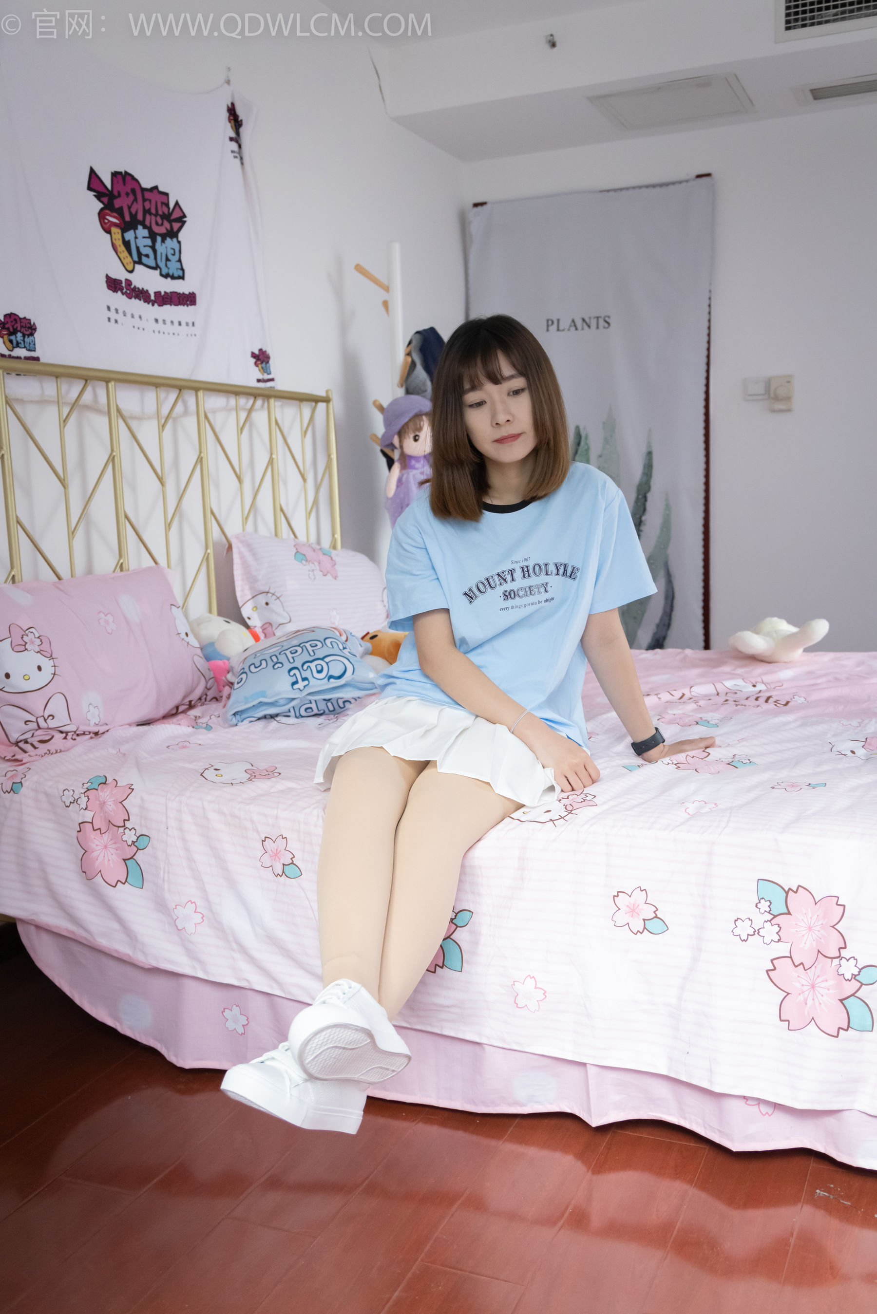 物恋传媒 No.1768 婷婷 -漫长黑夜