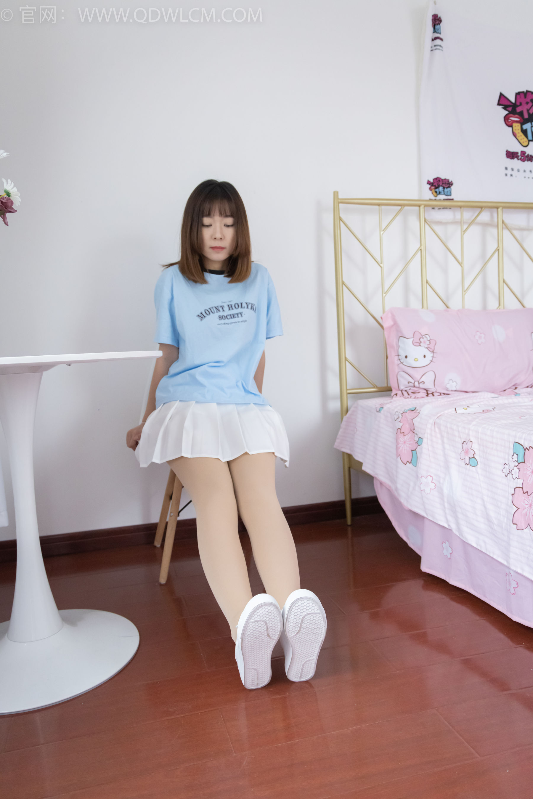 物恋传媒 No.1768 婷婷 -漫长黑夜