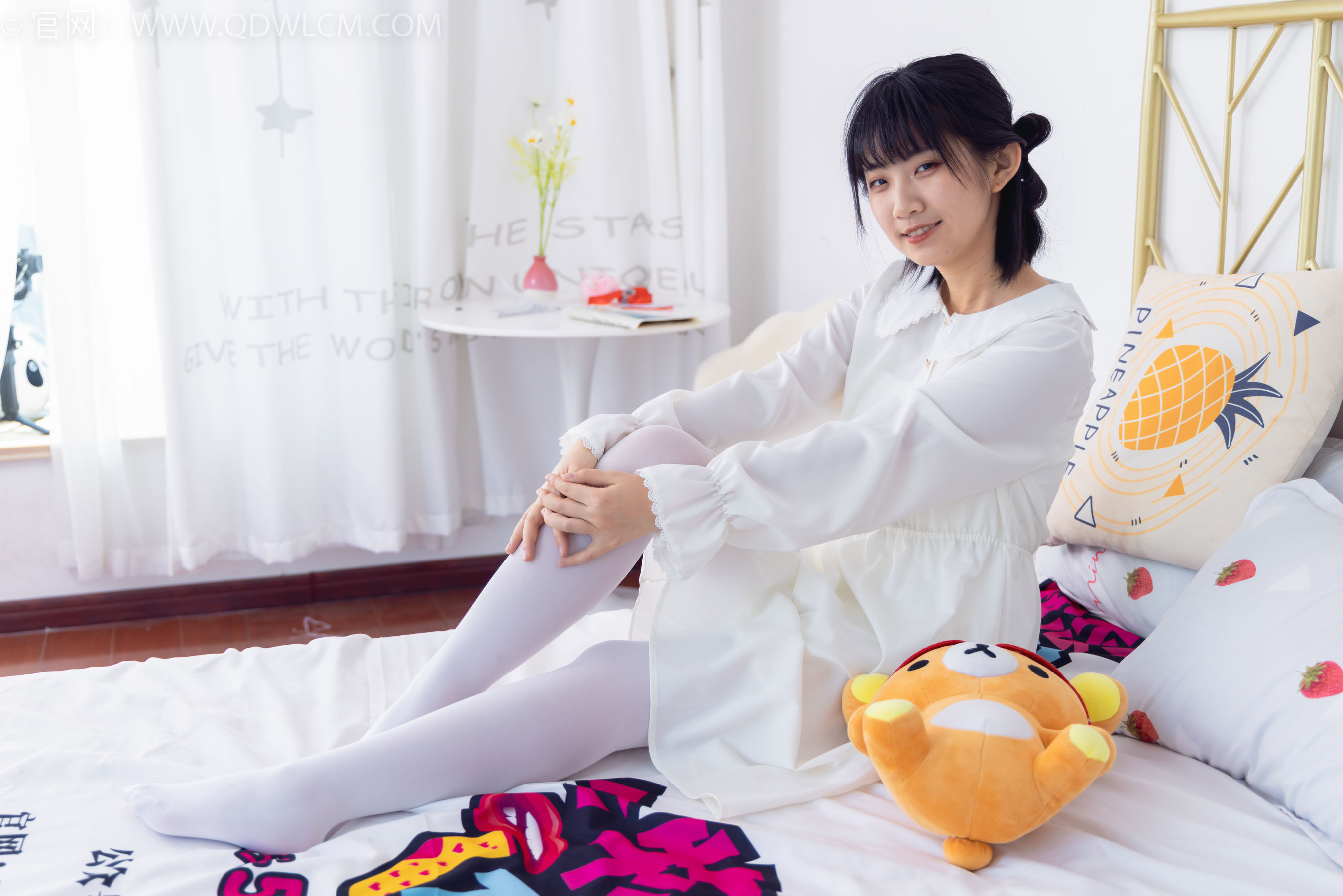 物恋传媒 No.1770 暗月 -短暂的美好