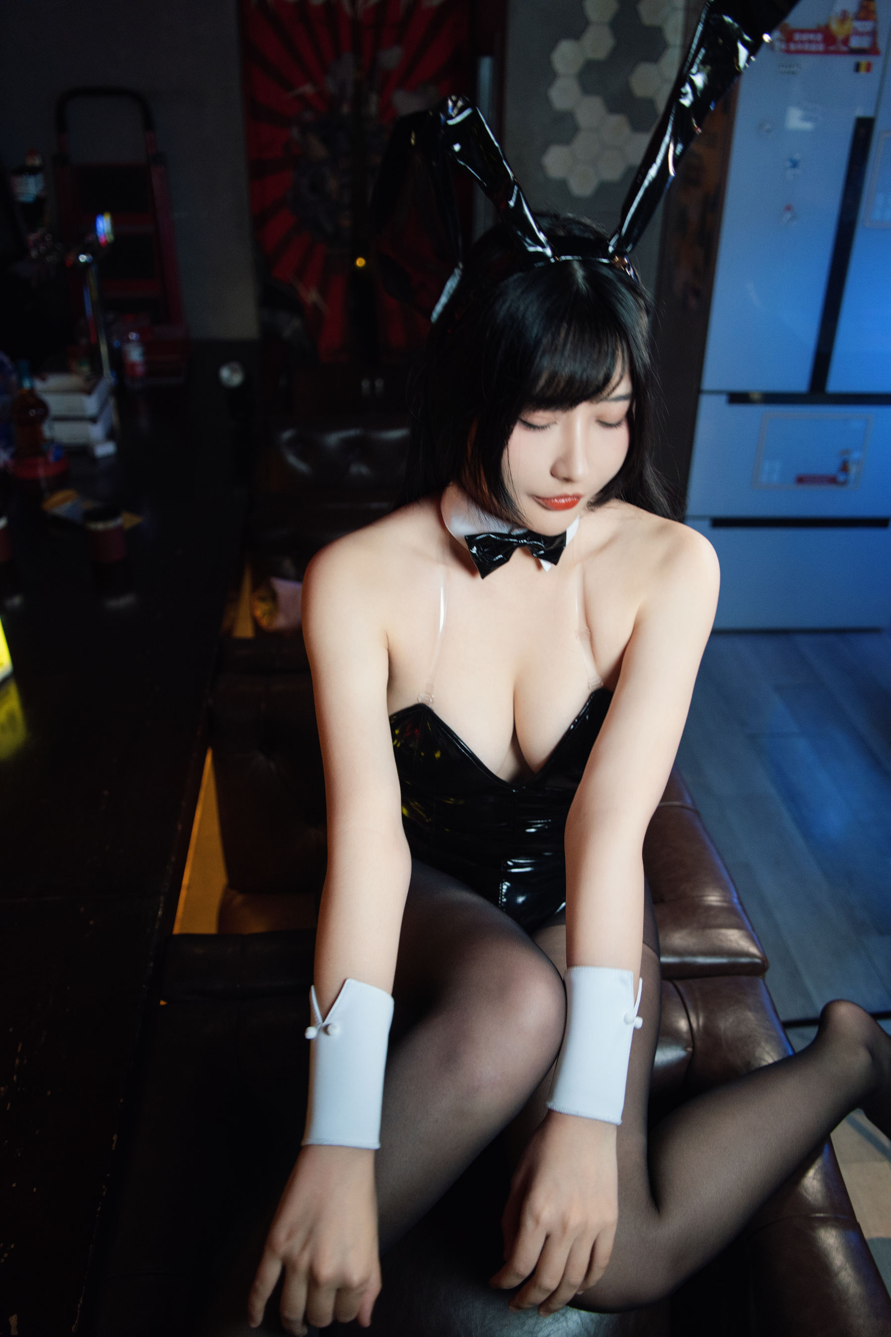 糖果果candy - 黑胶兔兔2